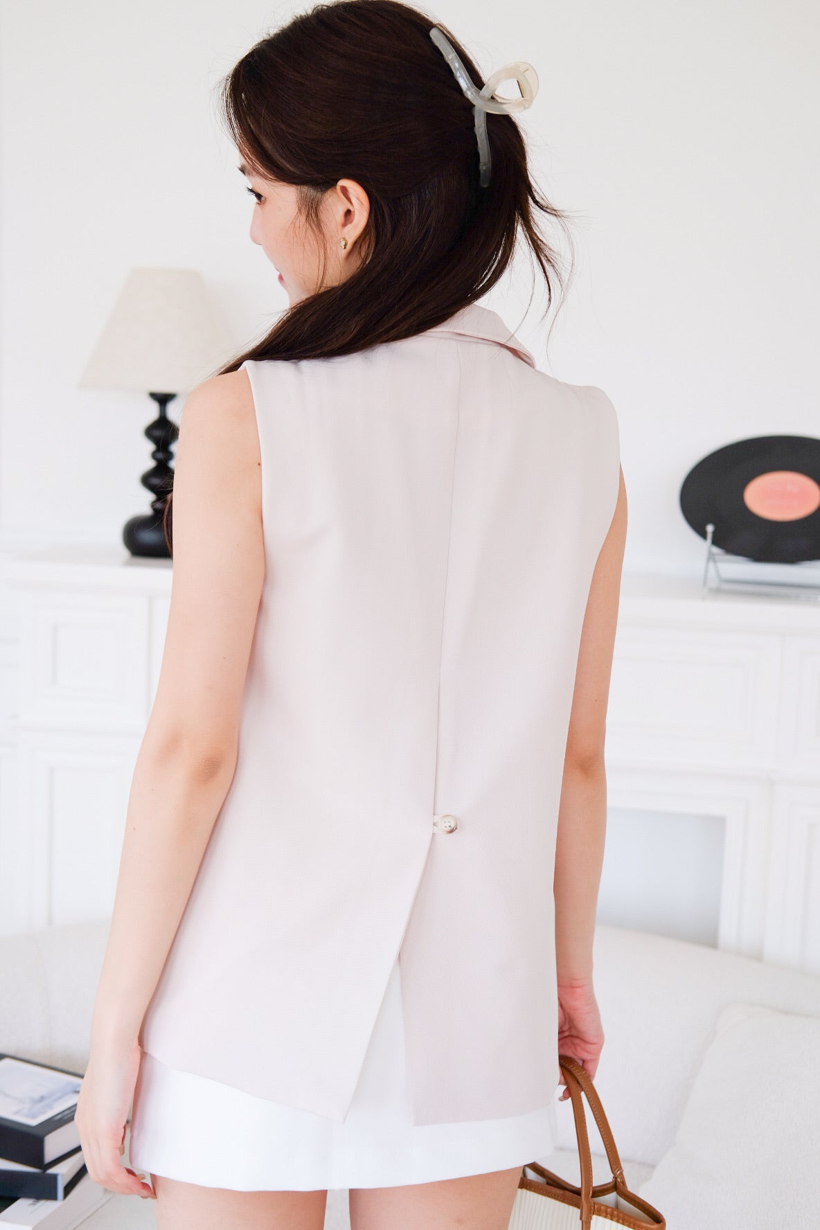 Sherry Vest Outerwear (Beige)