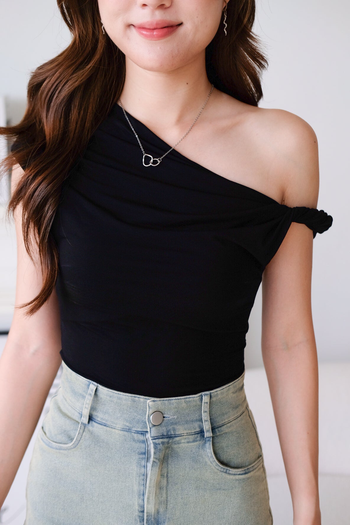 Felice Twist Toga Top (Black)