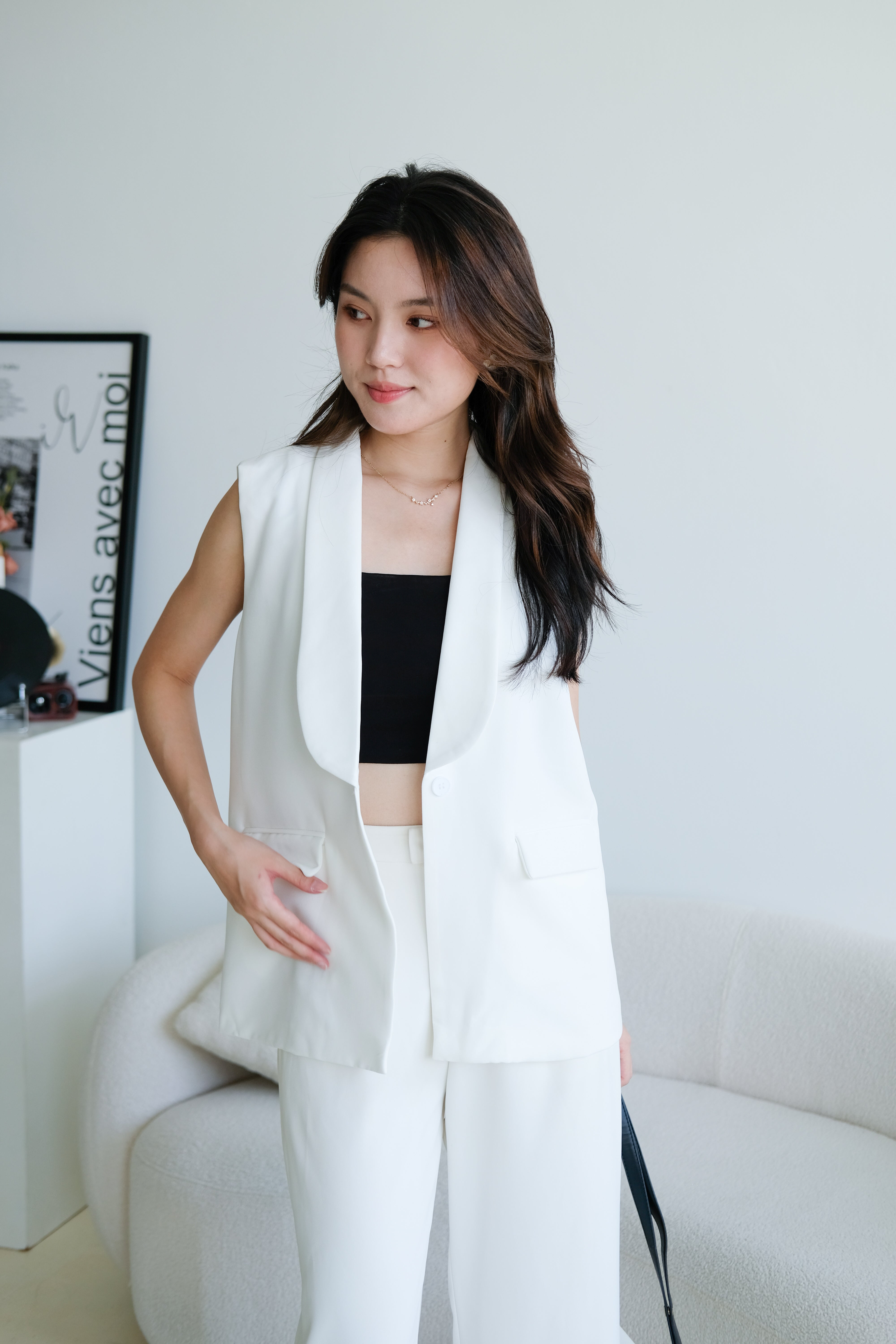 Zora Blazer Long Vest (White)