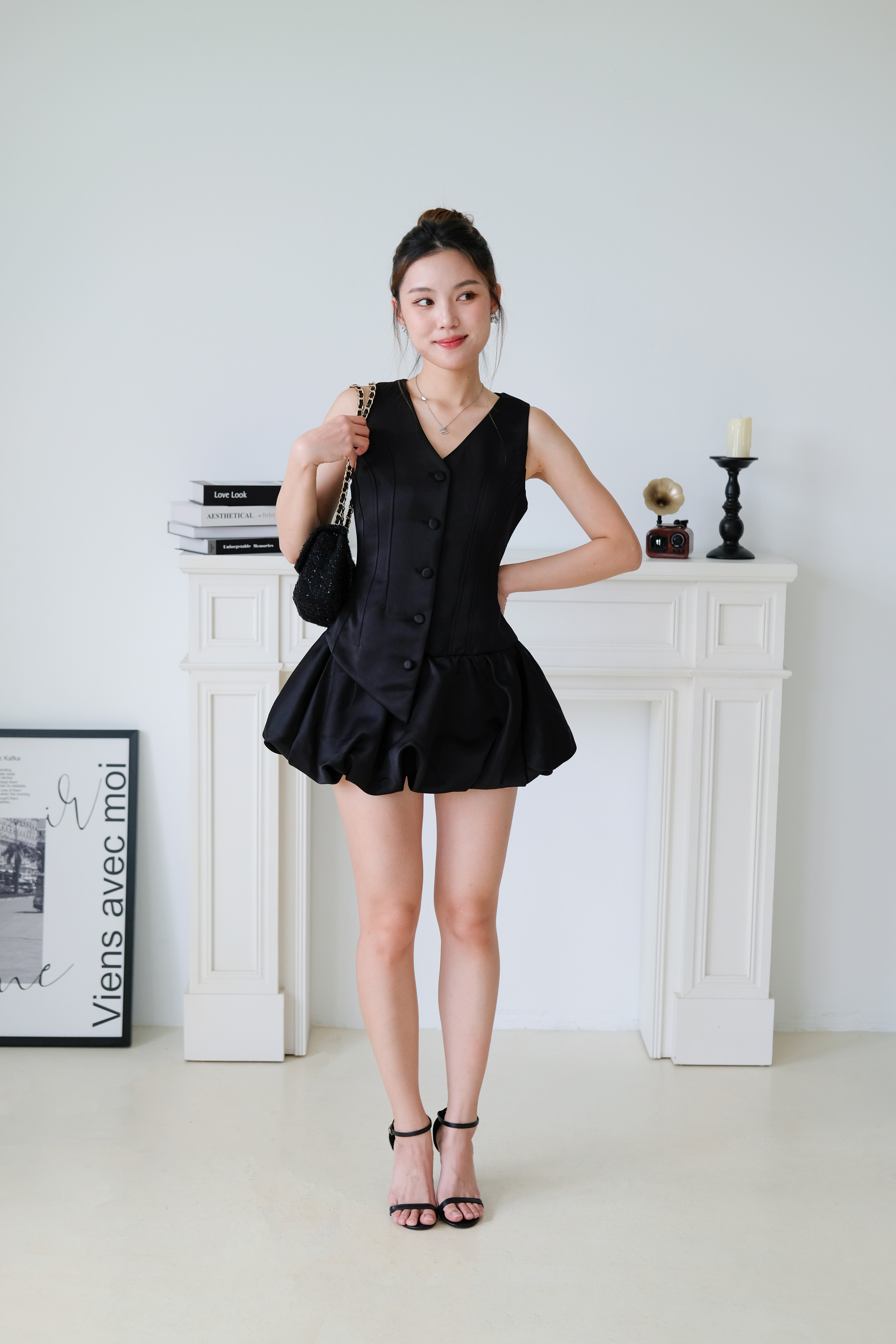 Elise Sculpted Bubble Dress (Black)