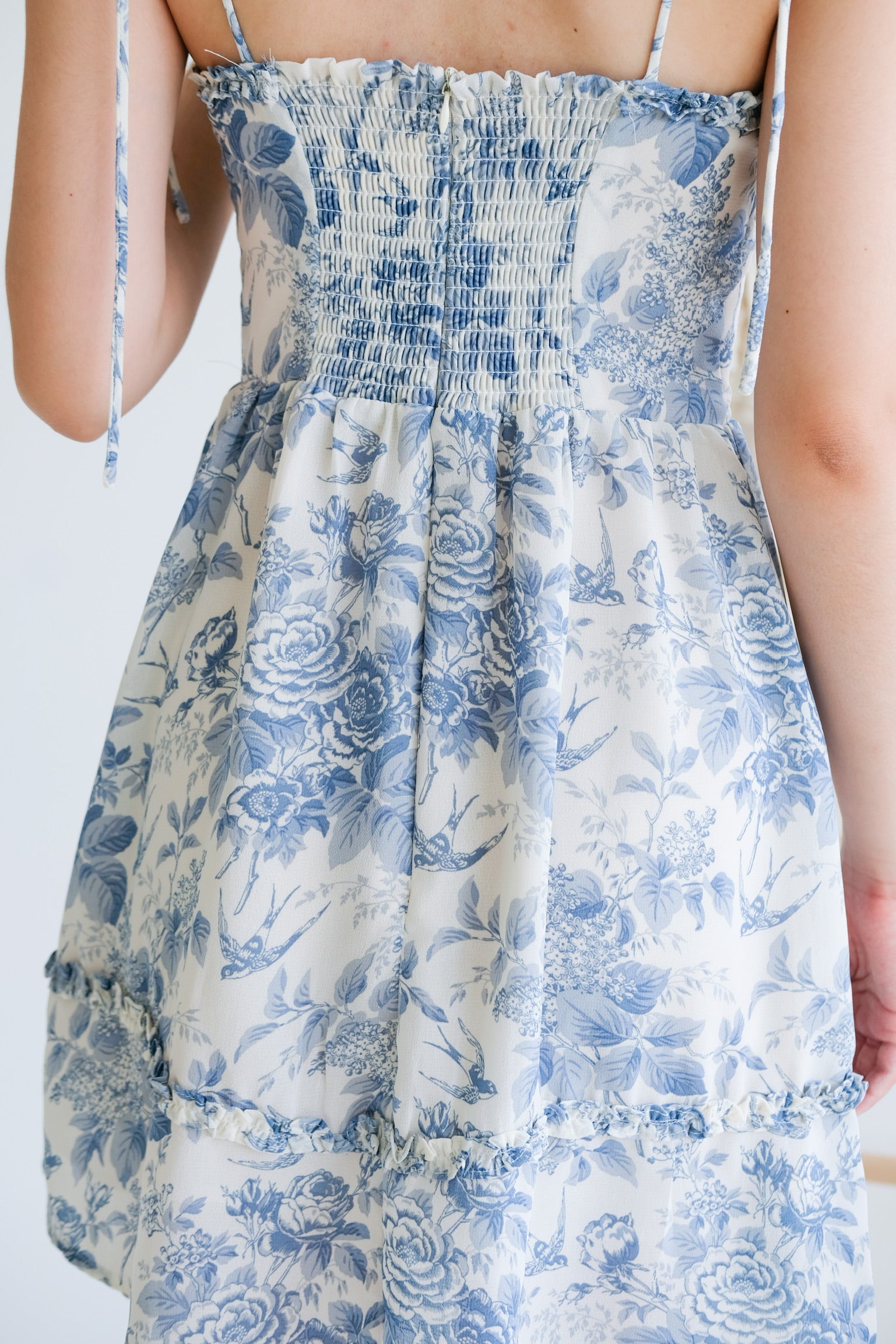 Vezel Flare Dress (Porcelain Blue)