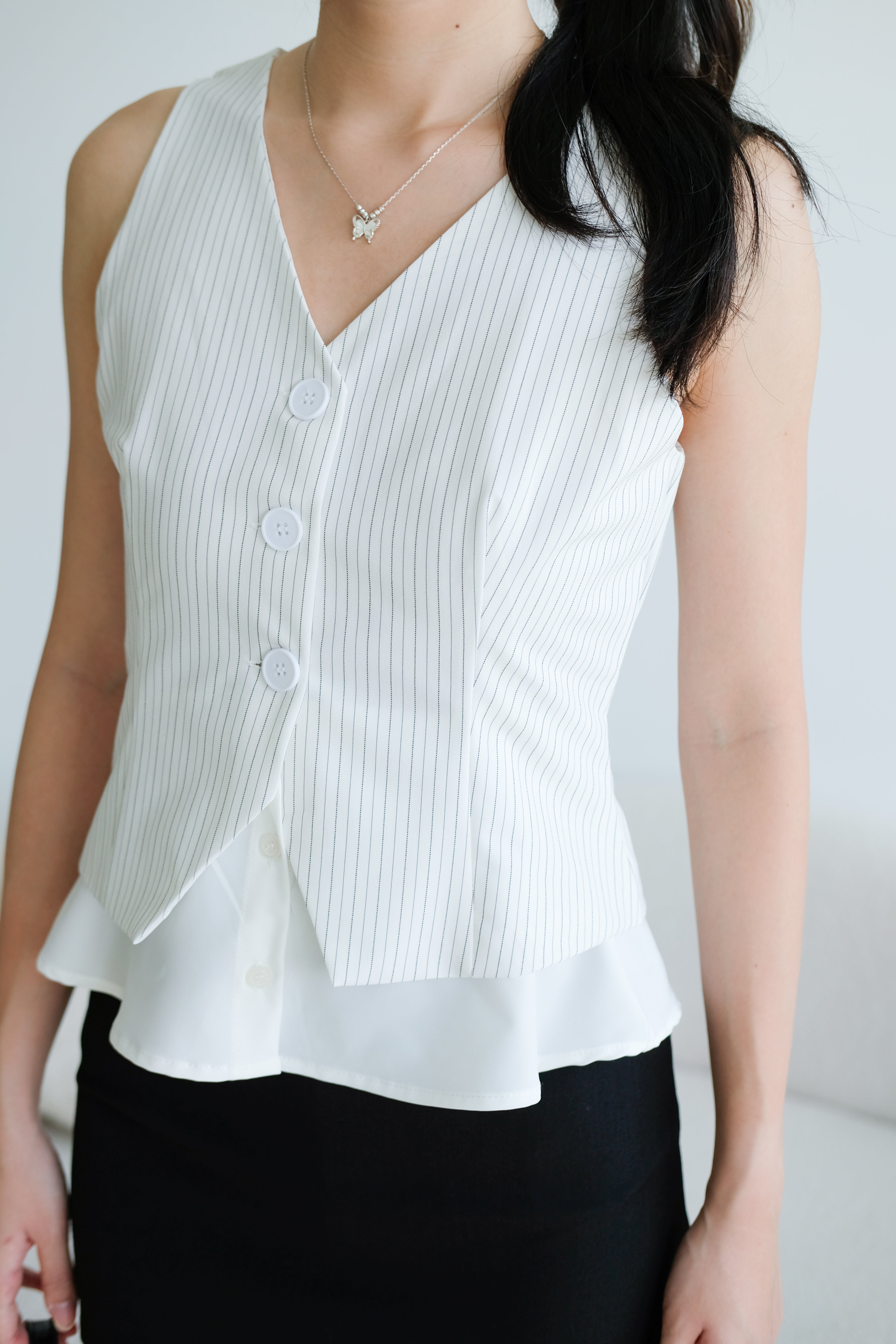 Veen Pinstripe Contrast Vest Top (White)