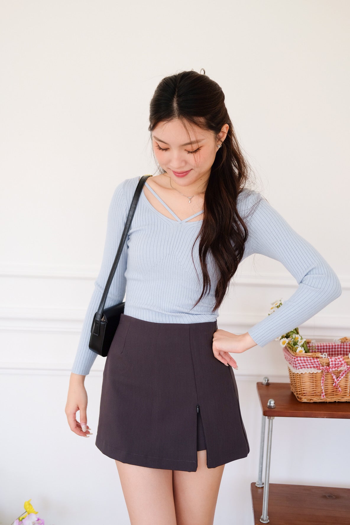 Tristan V Line Sculpted Long Sleeves Top (Sky Blue)