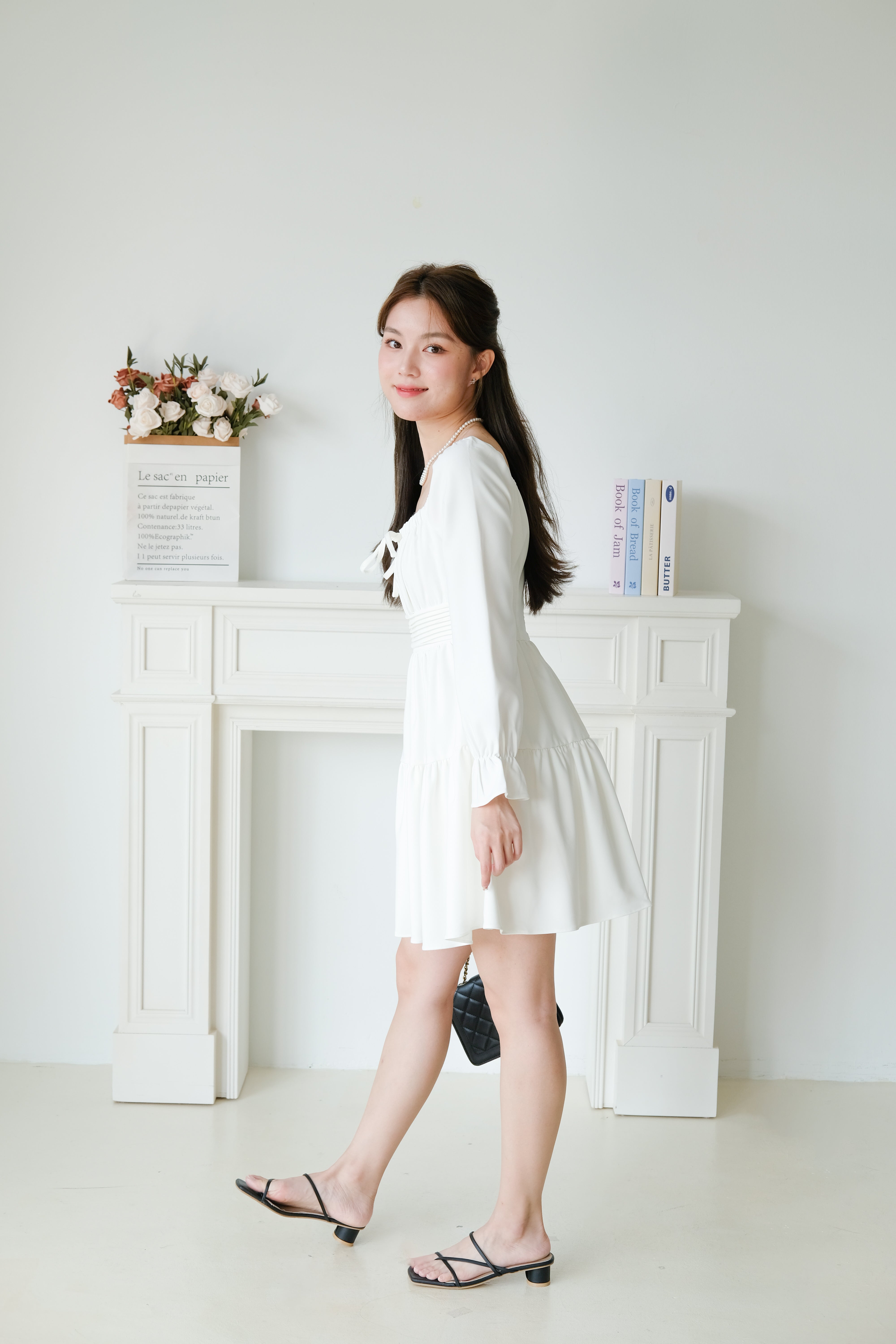 Destiny Ruched Long Sleeves Dress (White)