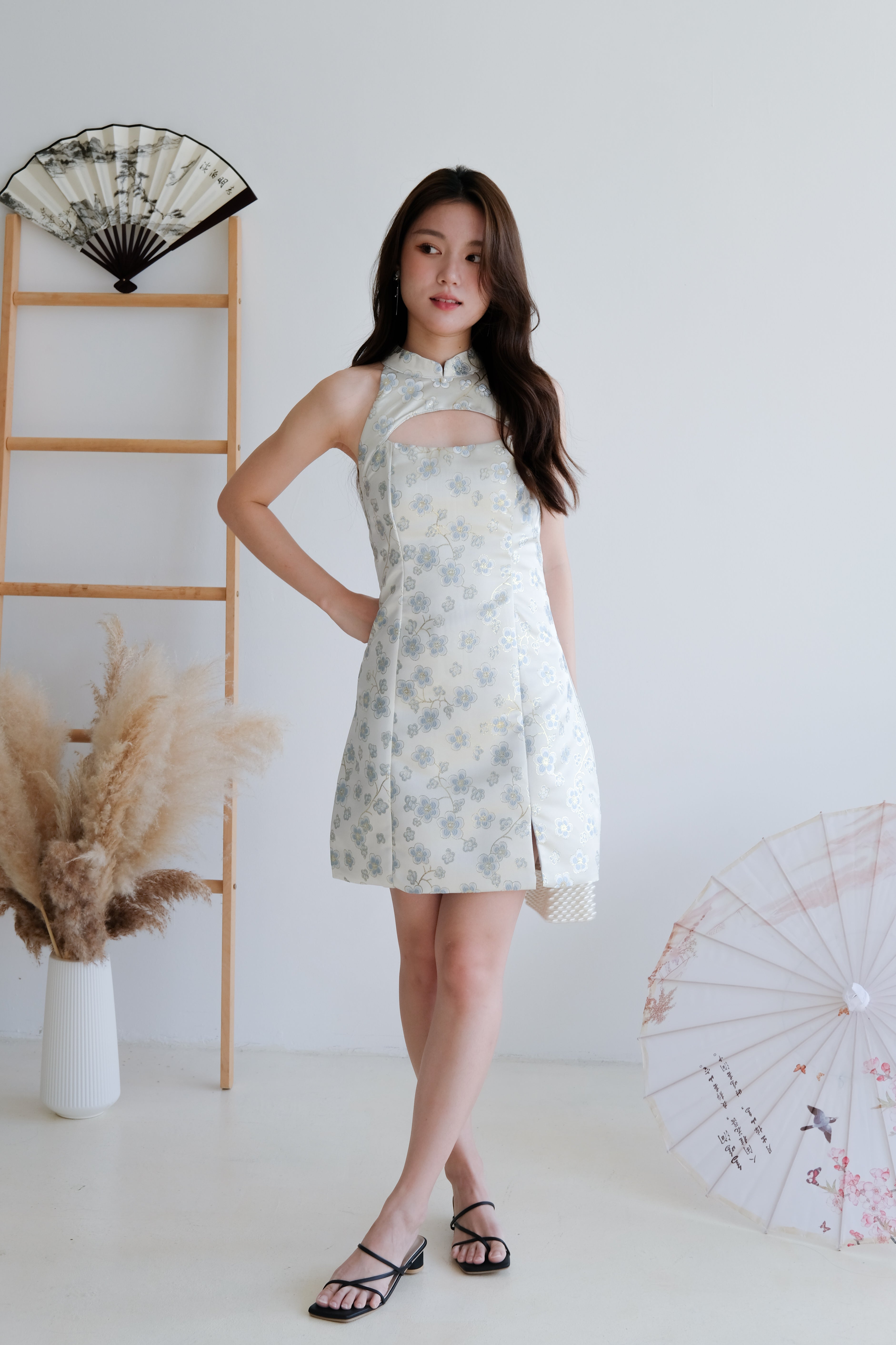 Pian Ruo Floral Halter Cheongsam (Light Blue)