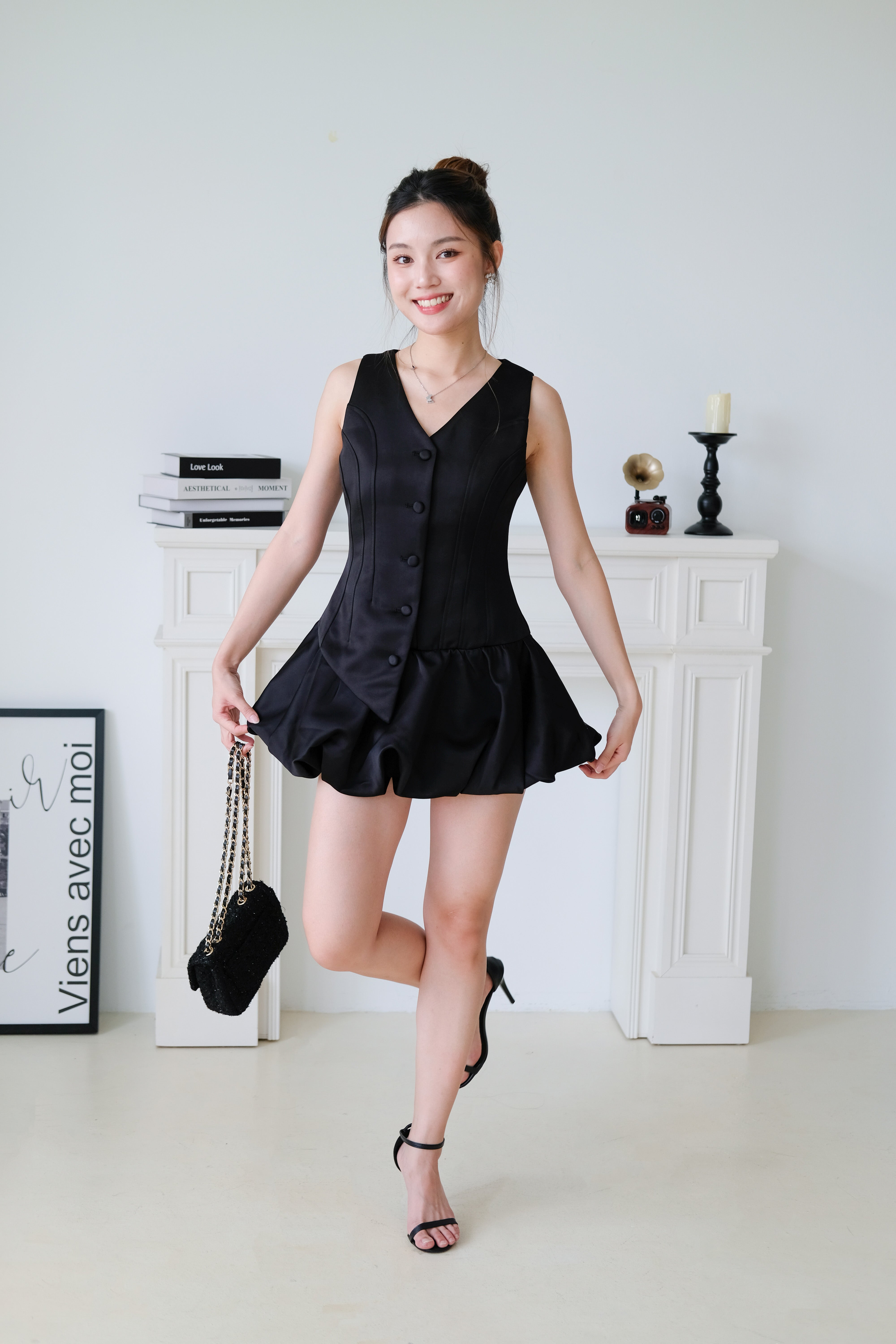 Elise Sculpted Bubble Dress (Black)