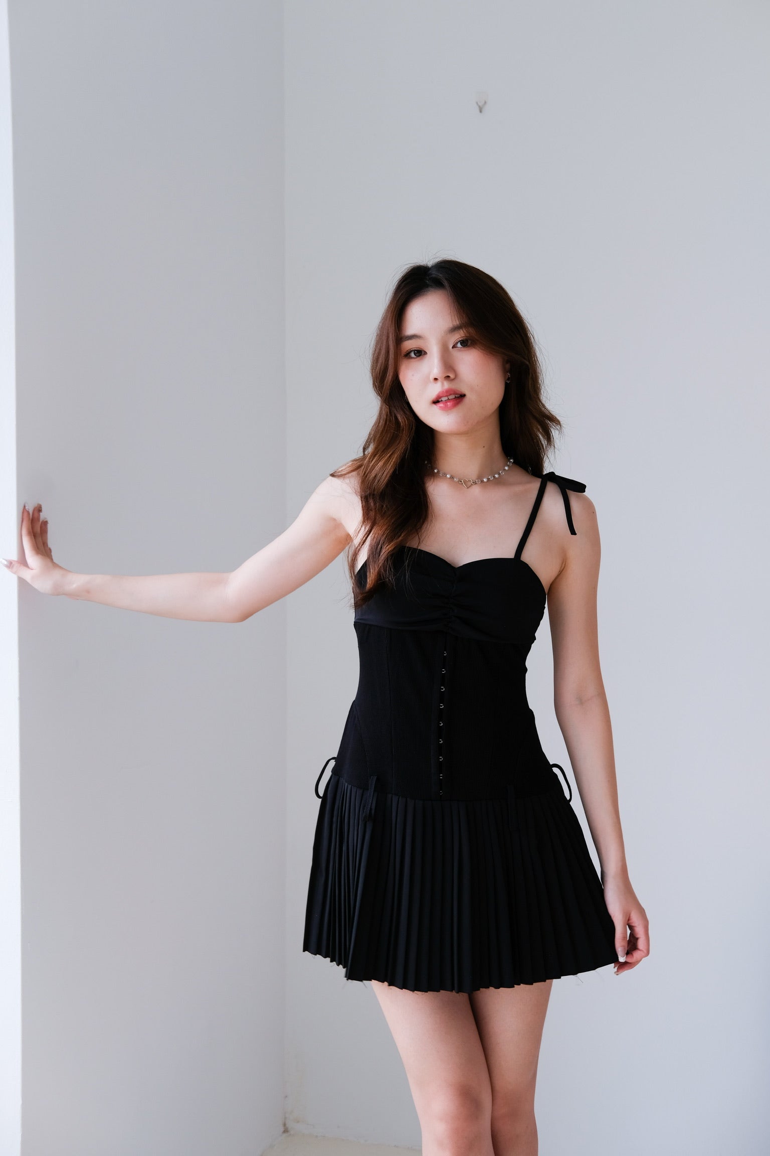 Larissa Ballerina Pleated Dress (Black)