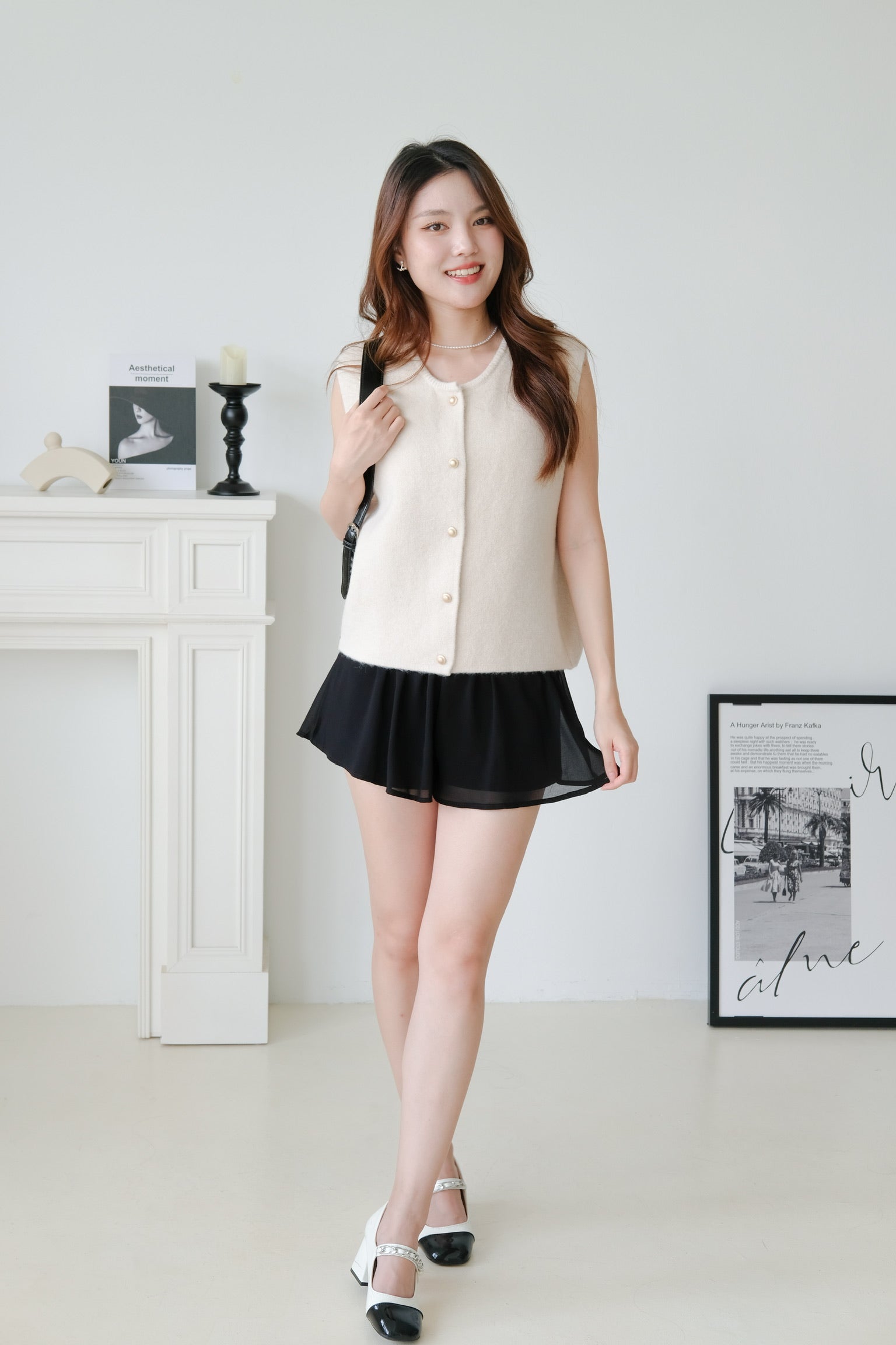 Clara Gold Button Vest Top (Oat)