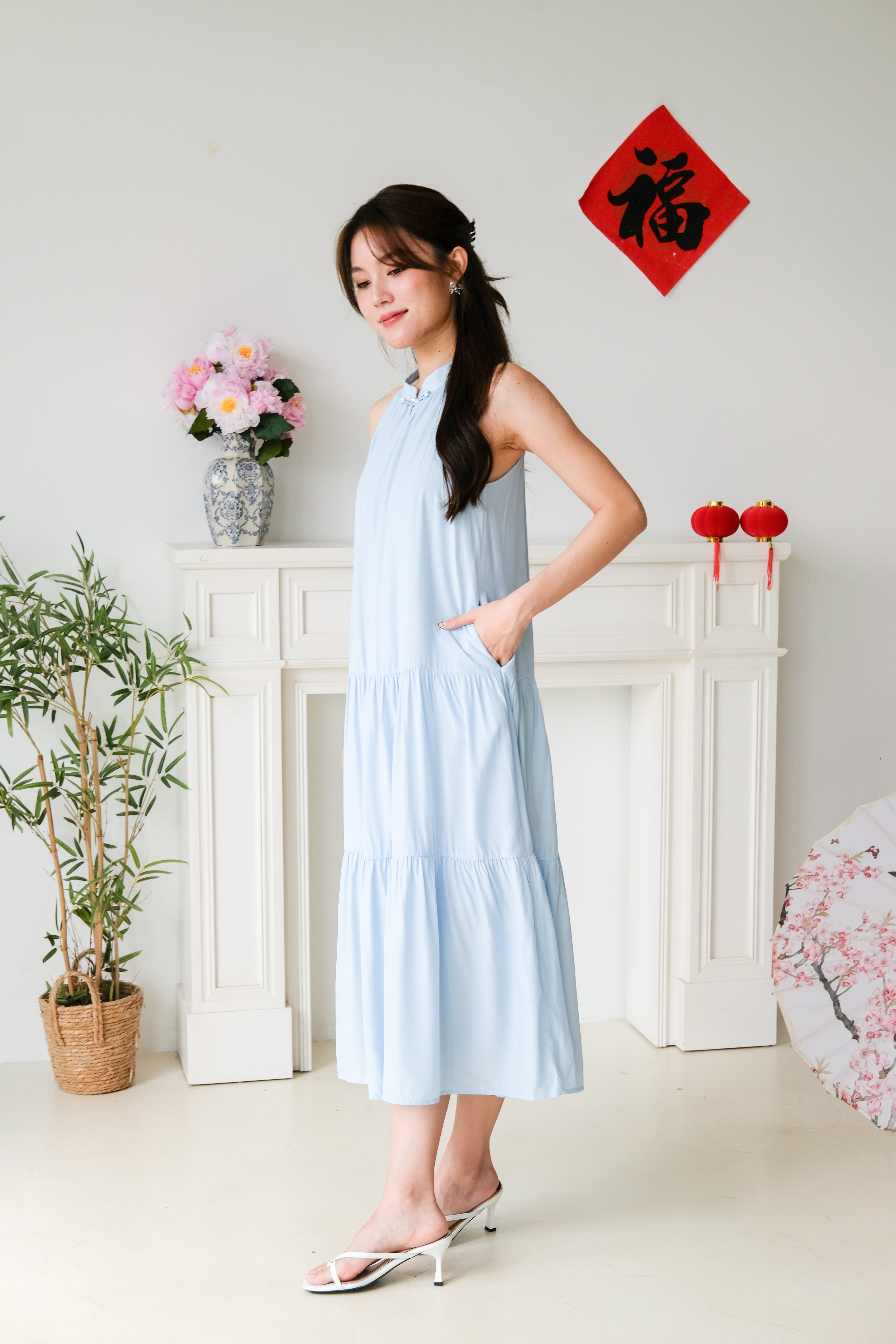 Qi Mandarin Collar Babydoll Tiered Dress (Sky Blue)