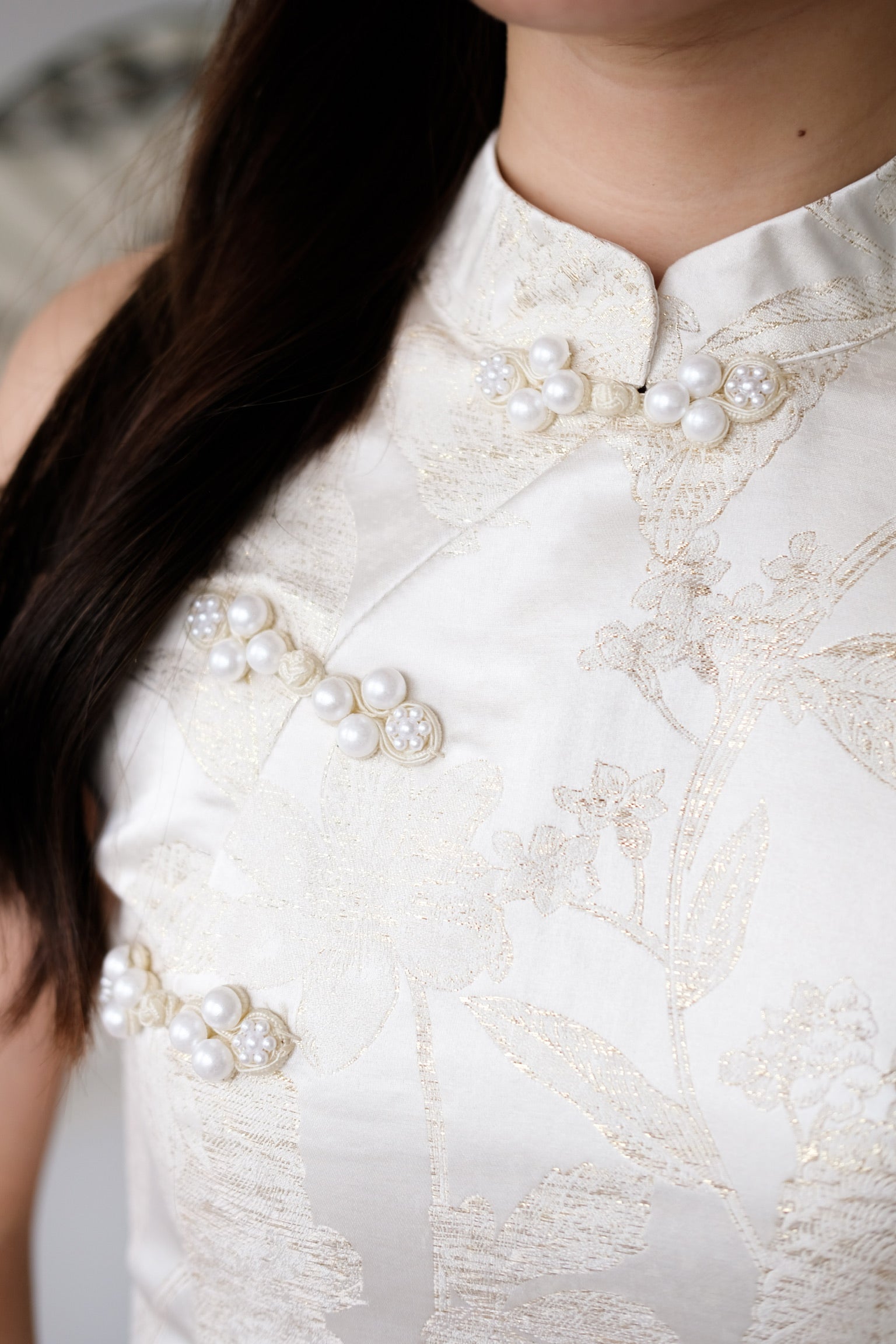 Yan Xi Halter Maxi Cheongsam Set (Cream Gold)