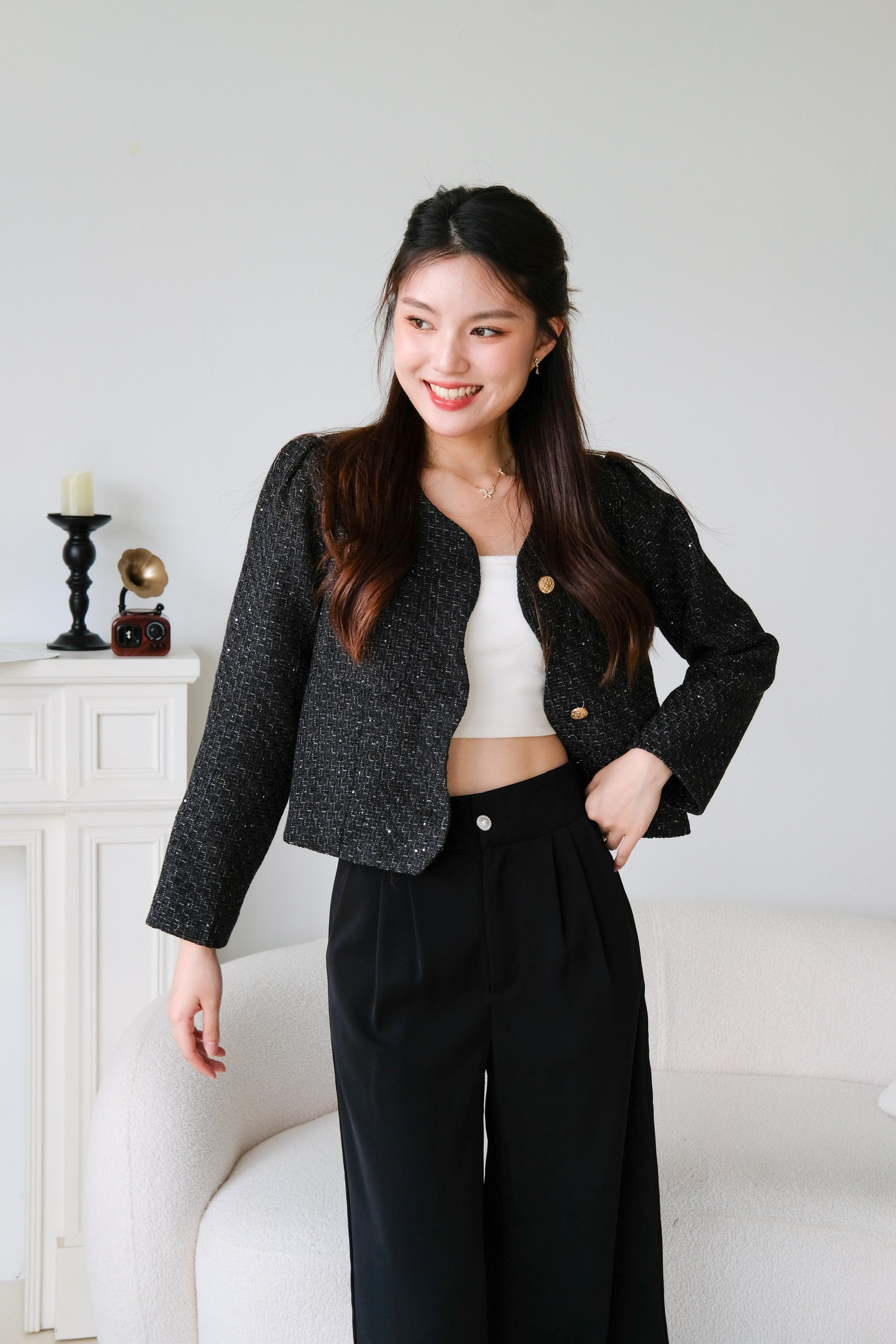 Jennie Wavy Tweed Outerwear (Black)