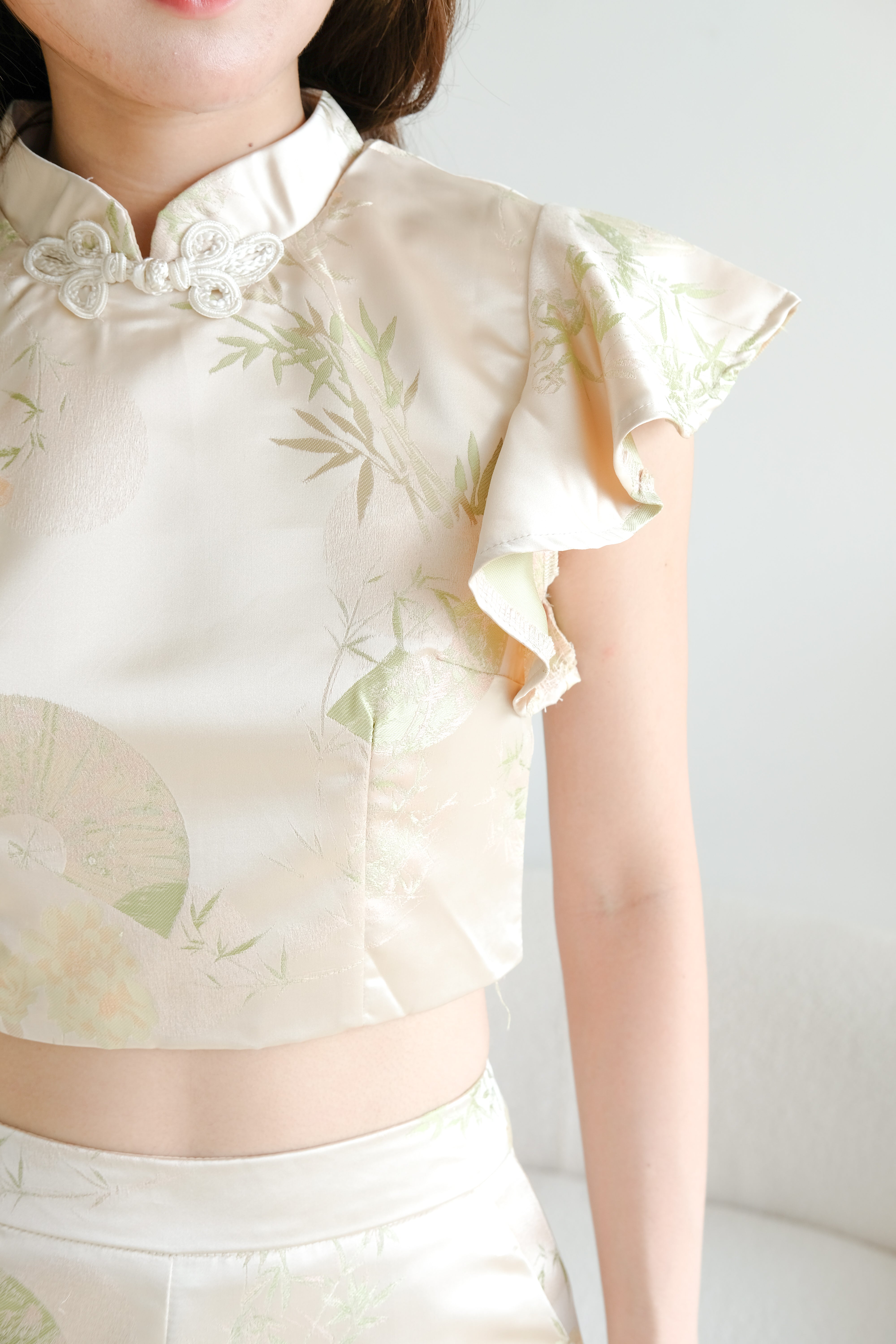 An Qi Cheongsam Set (Champagne Beige)