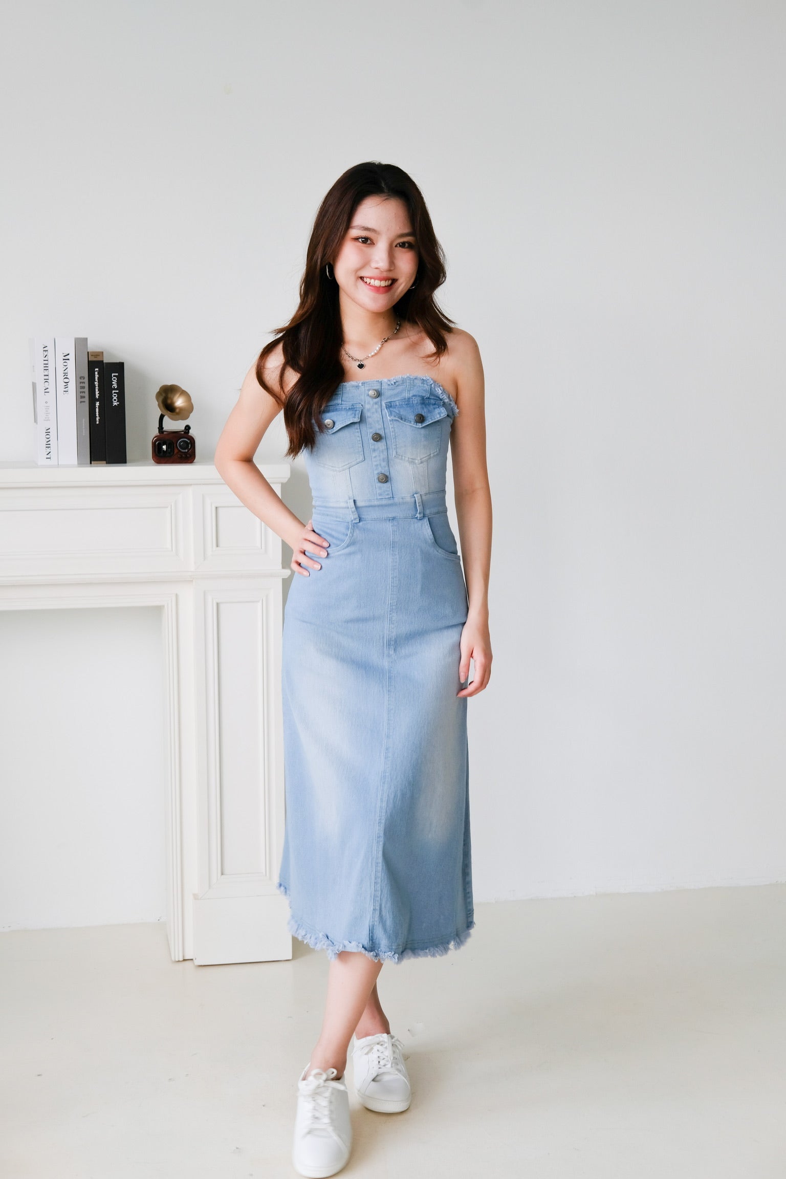 Altitude Denim Tube Maxi Dress (Light Wash)