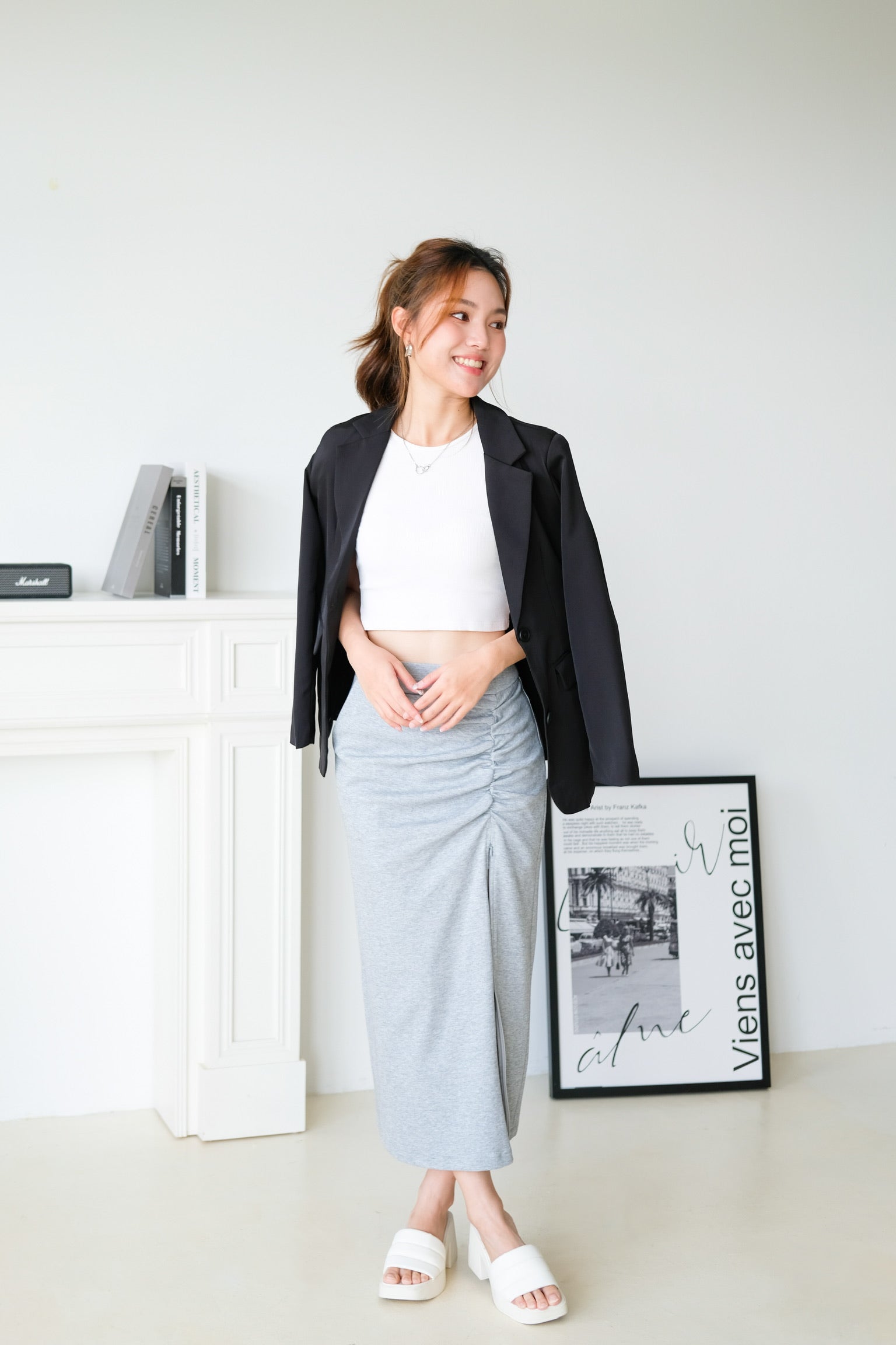 In A Meeting Collared Blazer (Black)
