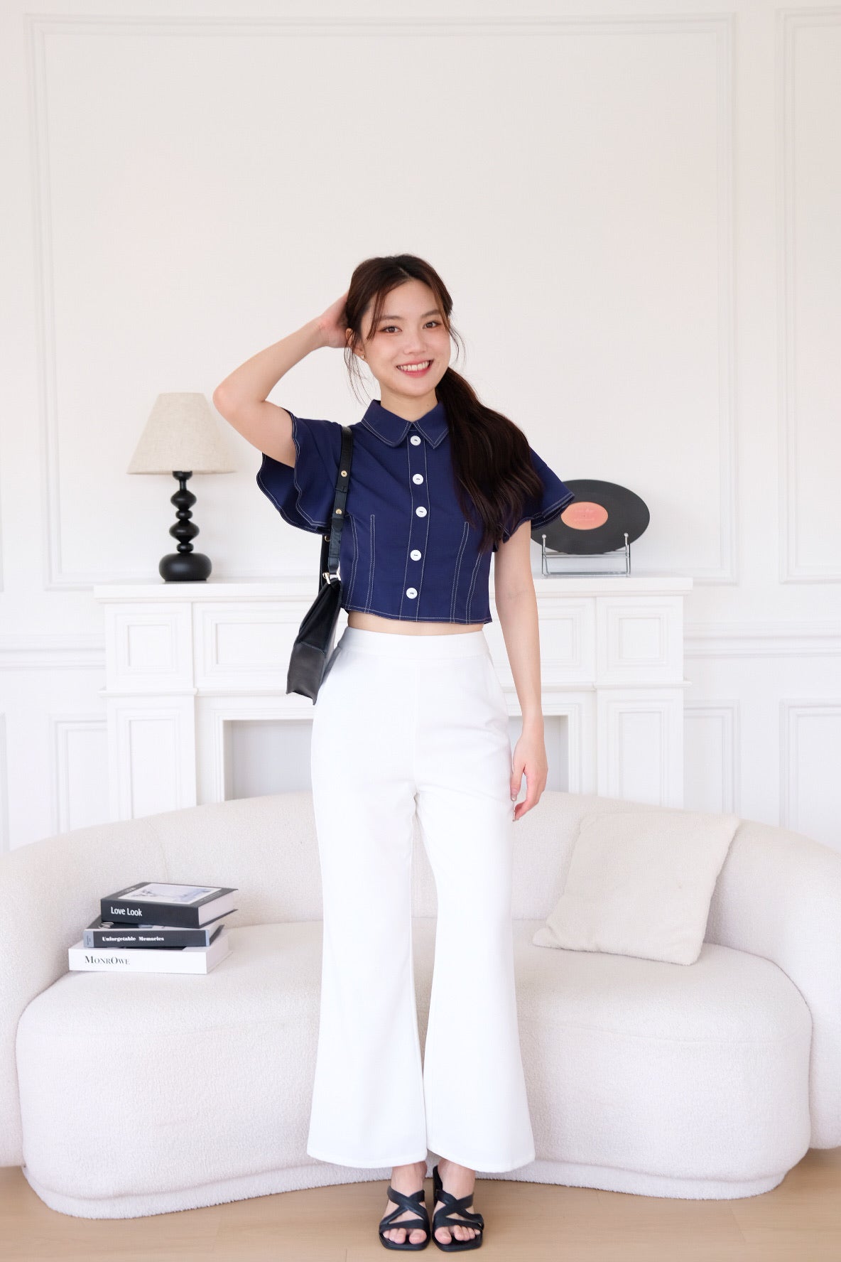 Juliana Contrast Flutter Sleeves Top (Navy Blue)
