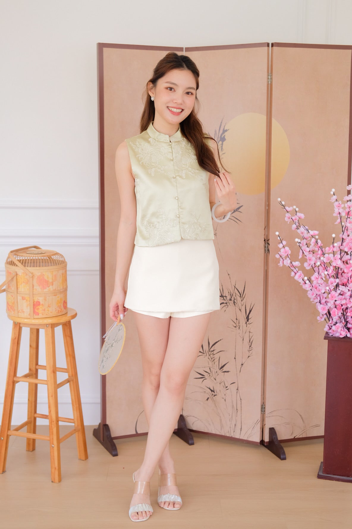 宋 Song Satin Cheongsam Vest Top (Pear Green)