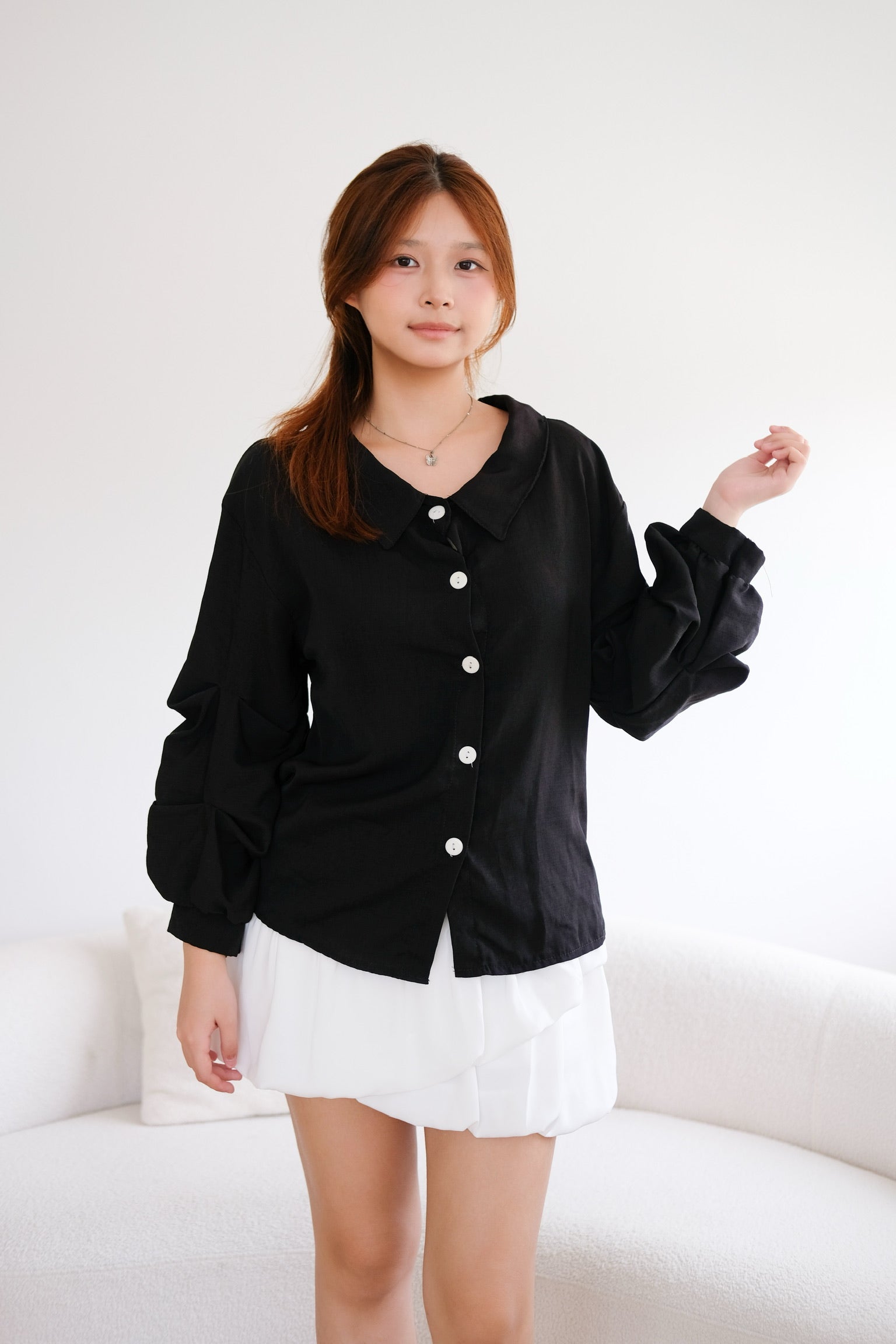 Black Collared Long Sleeves Top