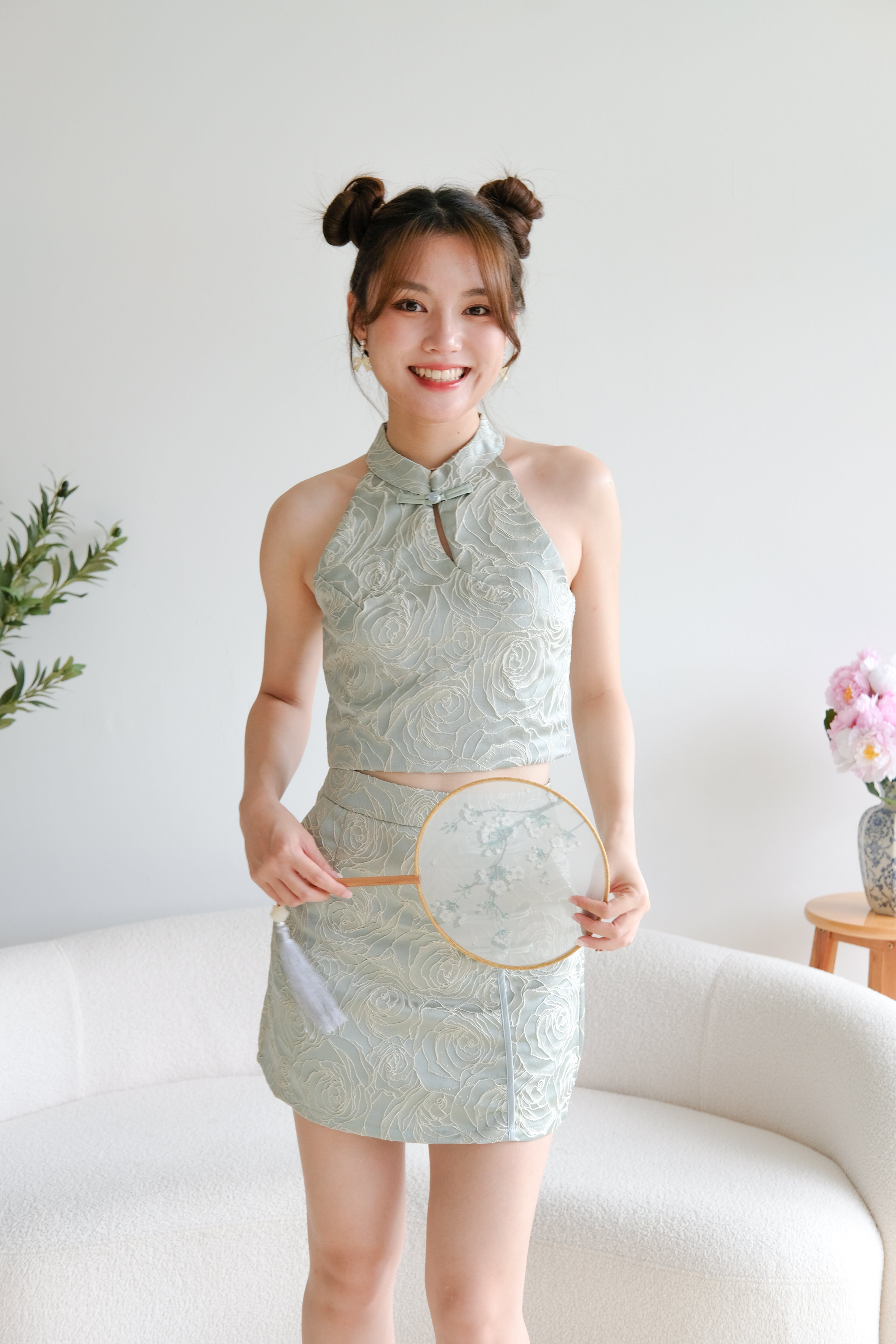 Yi Fei Roses Cheongsam Set (Light Pine Green)