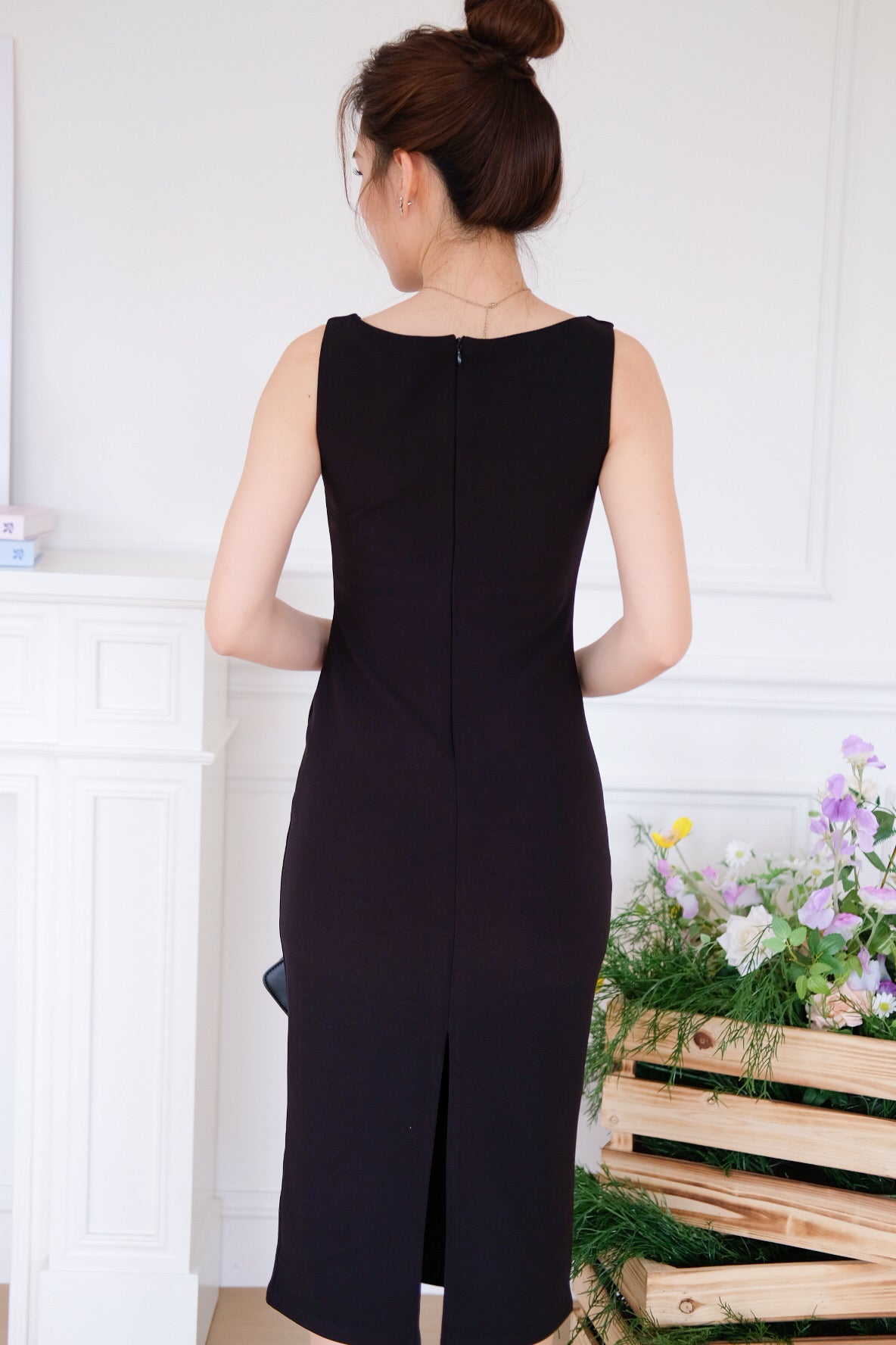 Felicia Boatneck Ruched Maxi Dress (Black)