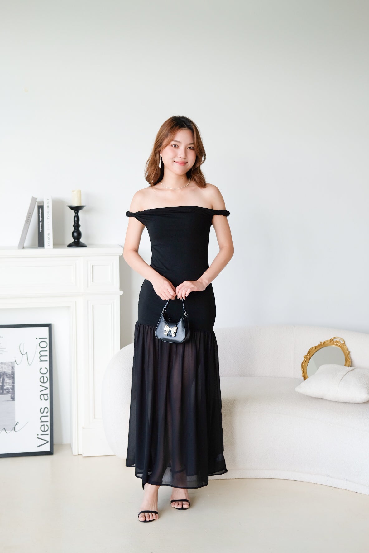 Kim Twist Off Shoulder Bodycon Maxi Dress (Black)