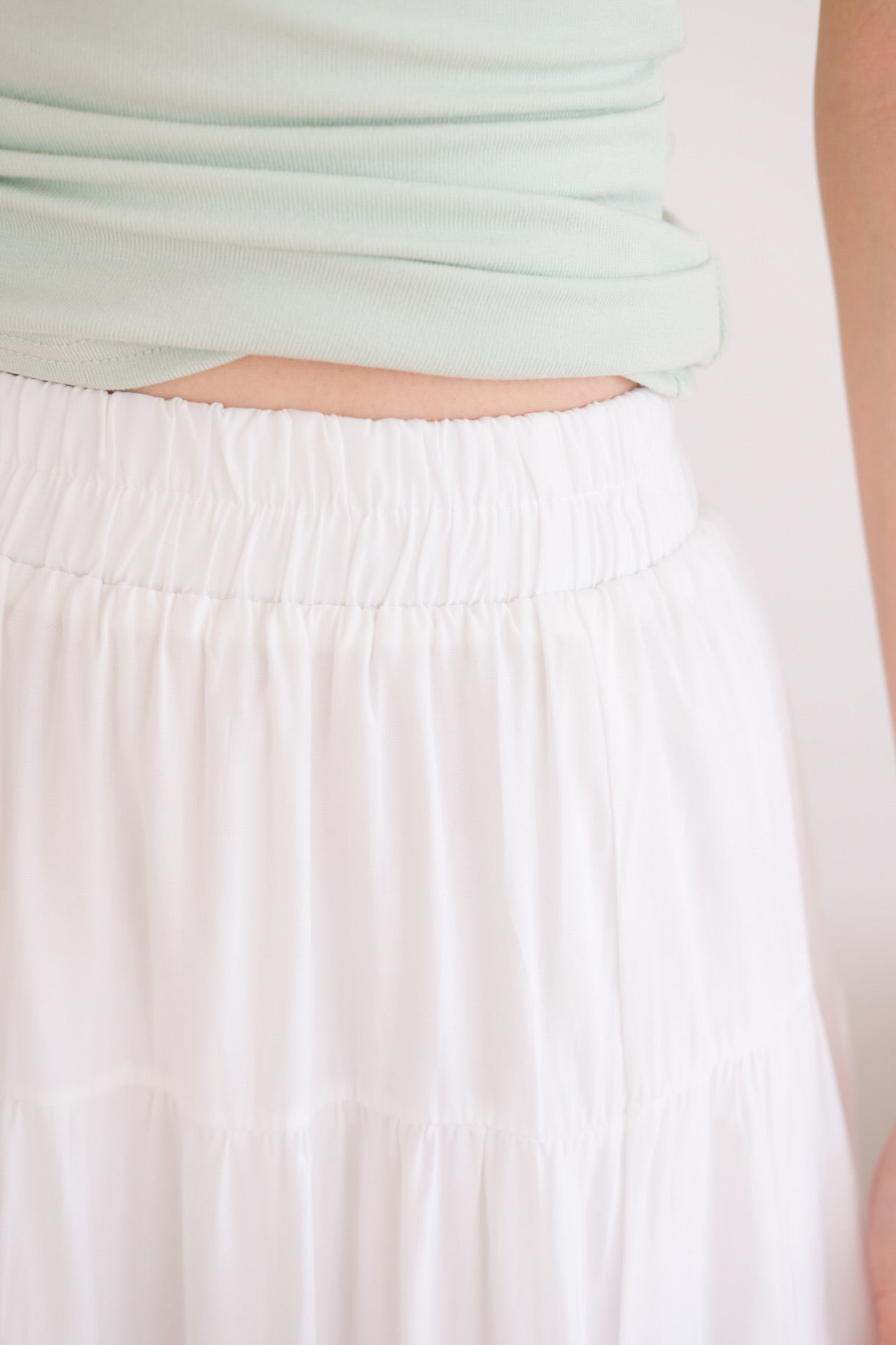 Willa Tiered Maxi Skirt (White)