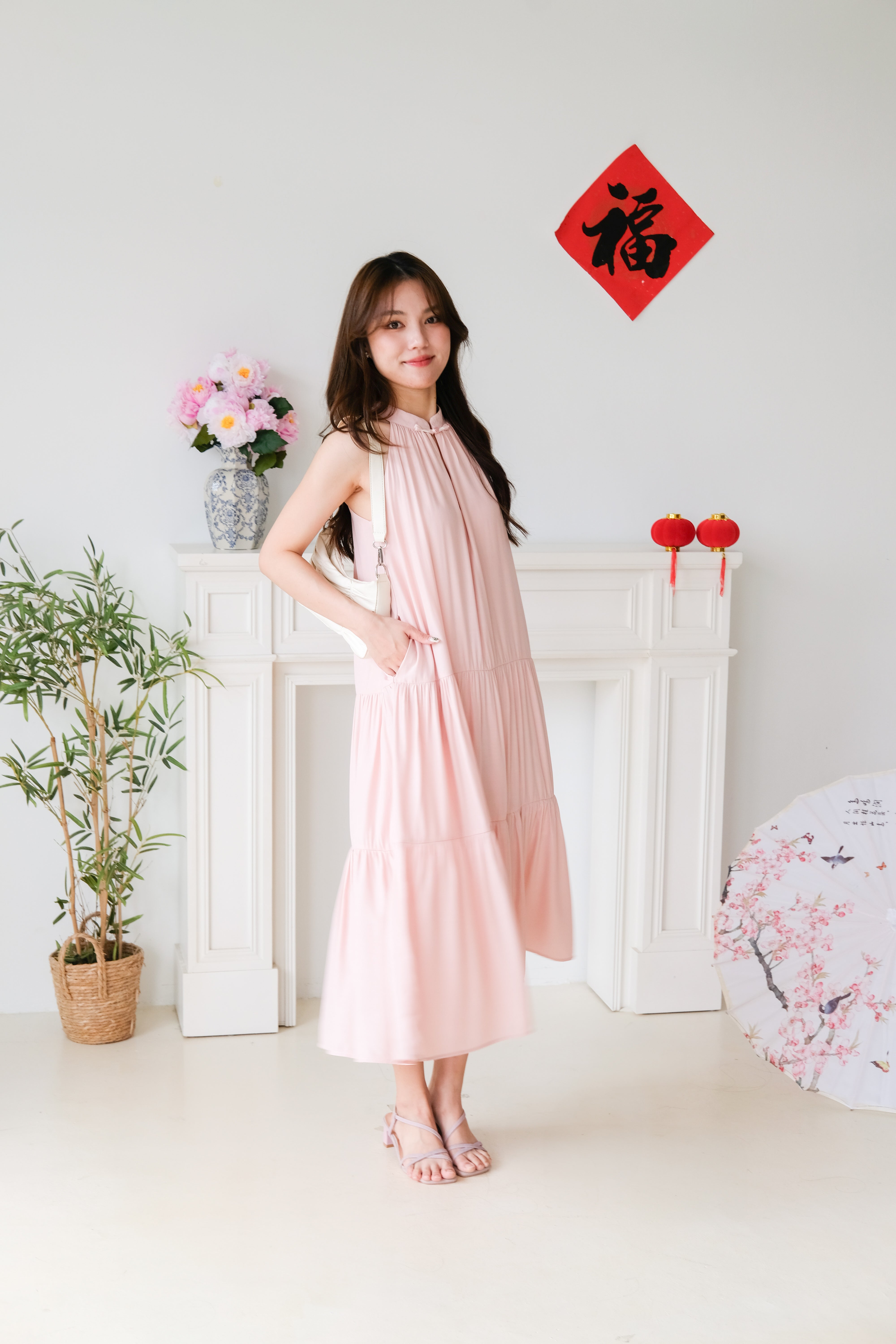 Qi Mandarin Collar Babydoll Tiered Dress (Peach Pink)