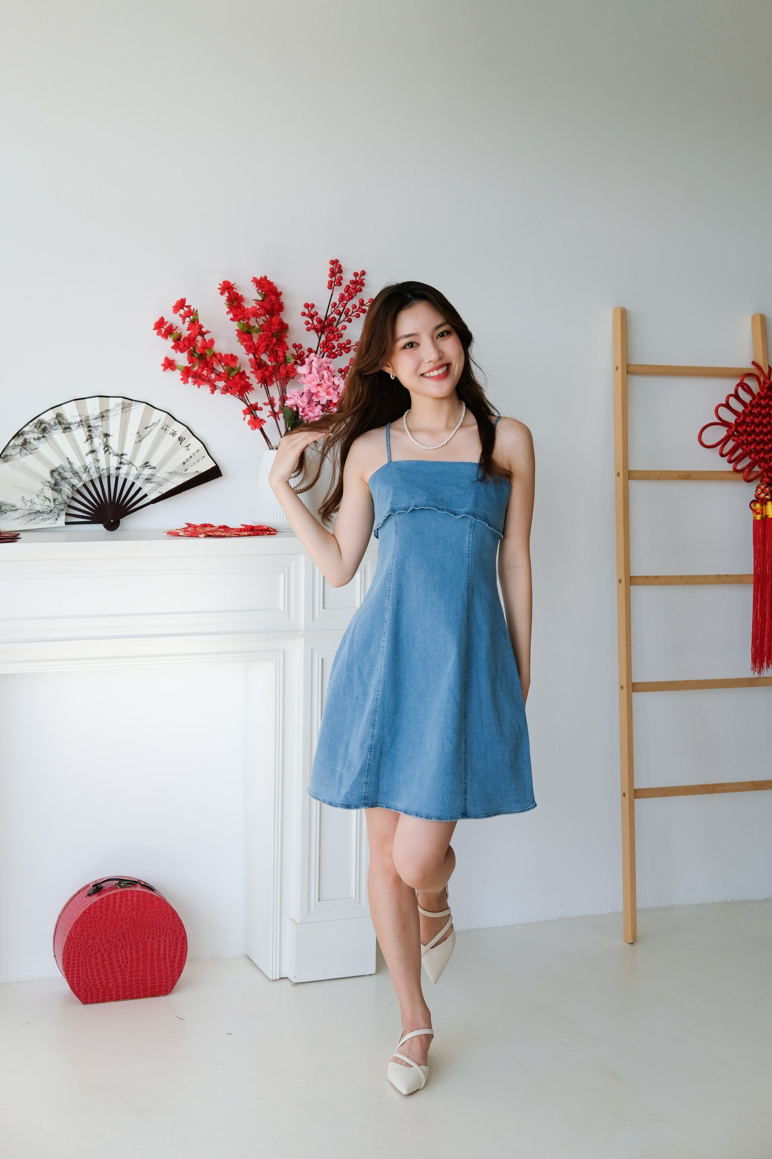 Jay Denim Dress (Light Blue)