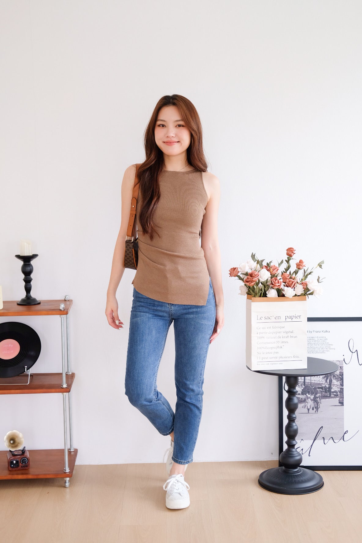 Velisse Boatneck Ruched Top (Coffee)
