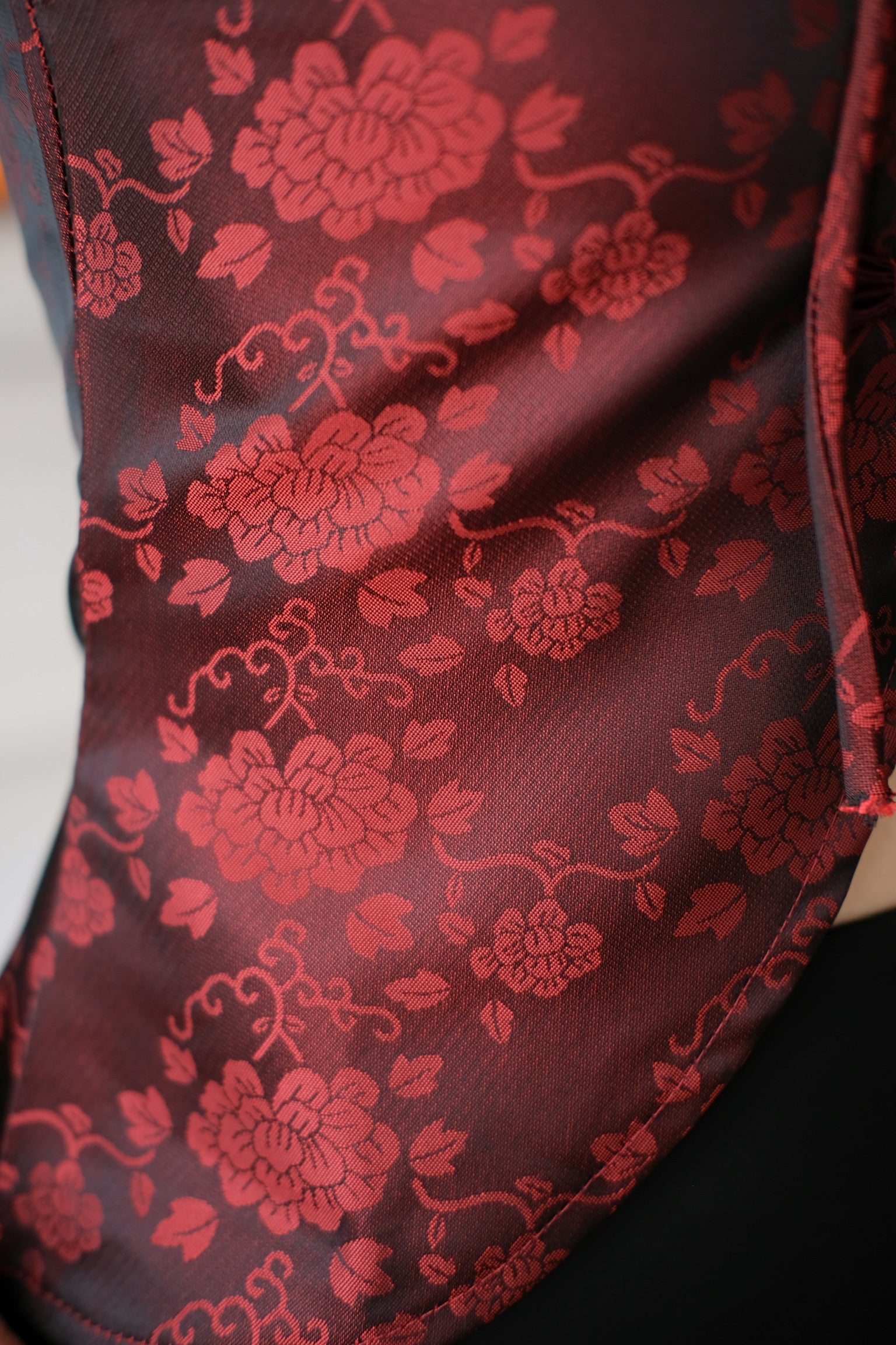 Ning Xia Ribbon Cheongsam Top (Wine)