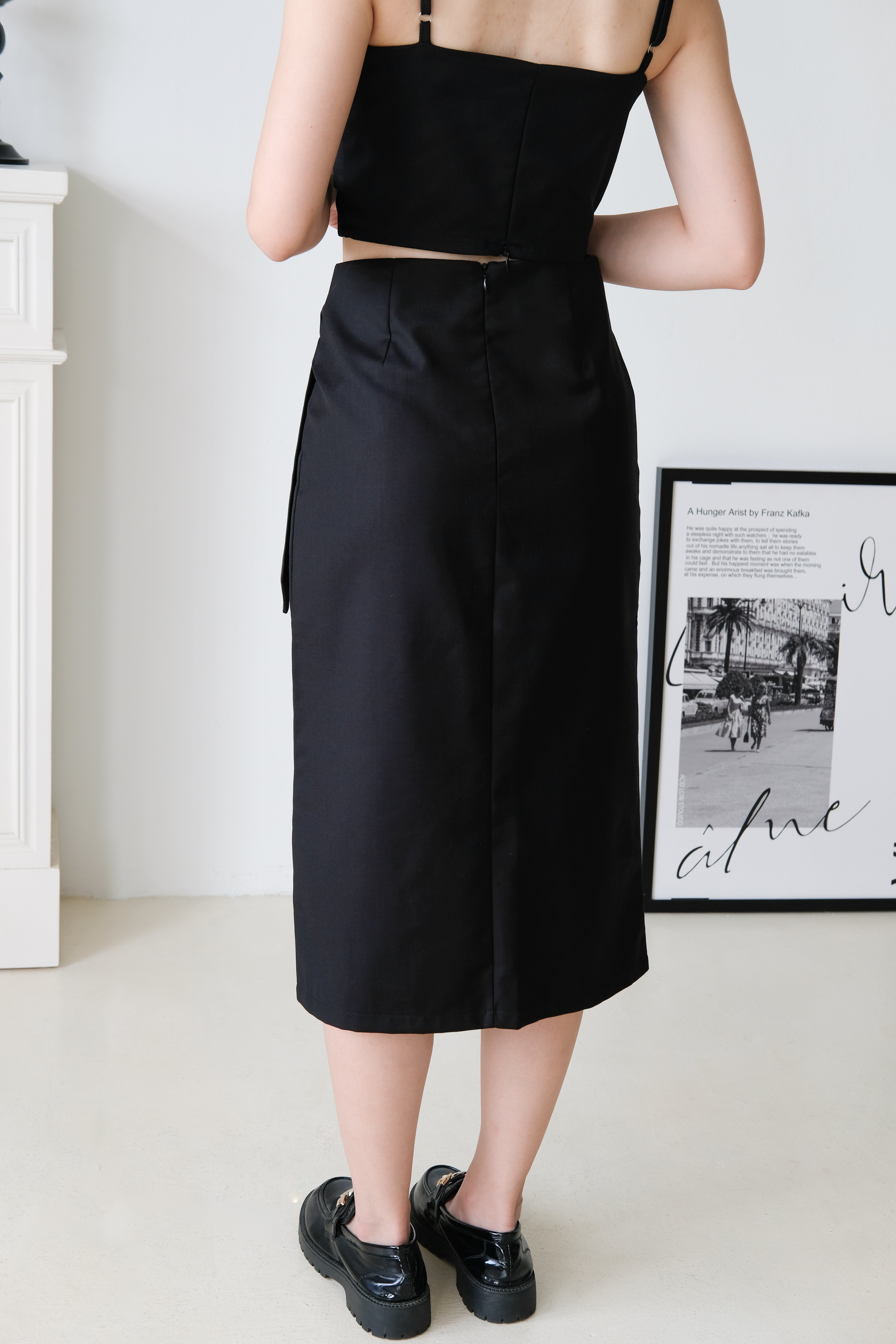 Addie Side Ruched Pencil Skirt (Black)