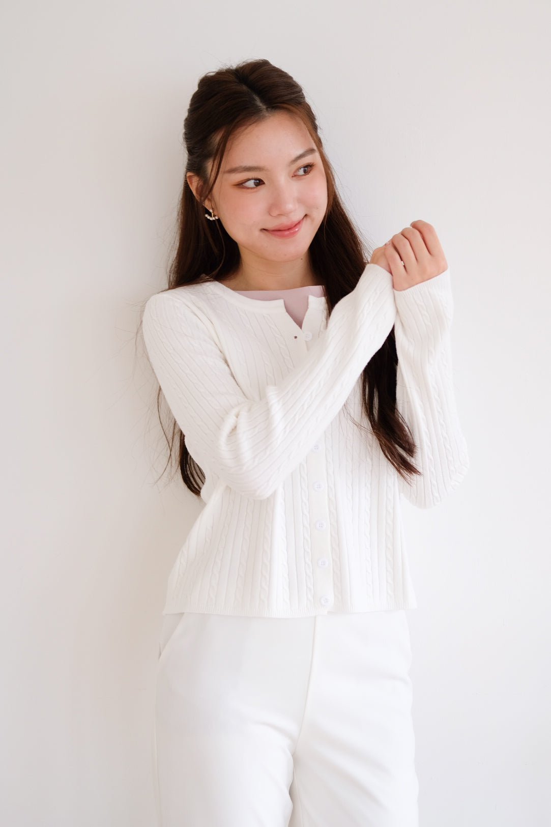 Sharlyn Cable Knit Cardigan (White)