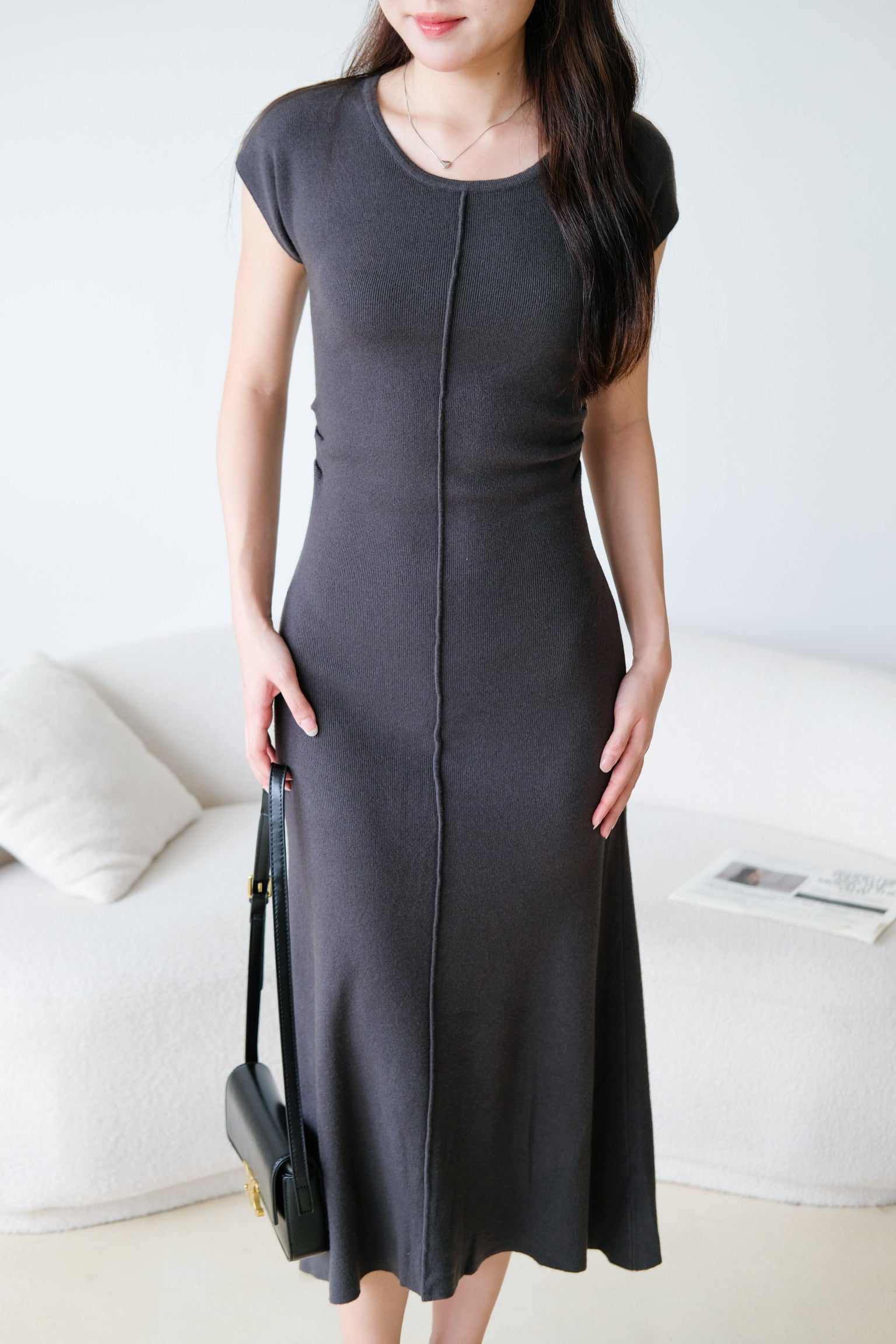 Samantha Crew Neck Knit Maxi Dress (Dark Grey)