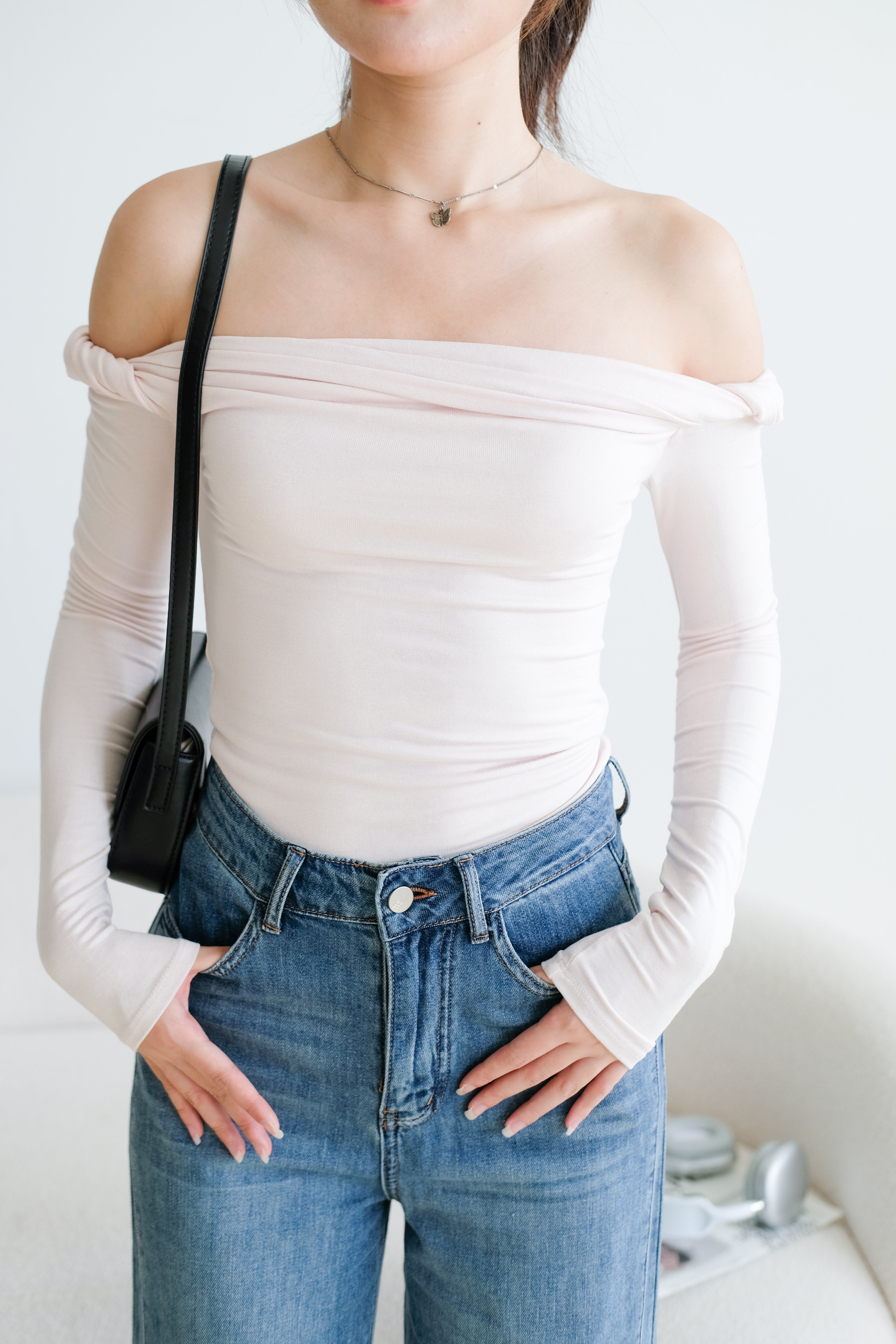 Level Up Twist Off Shoulder Top (Light Pink)