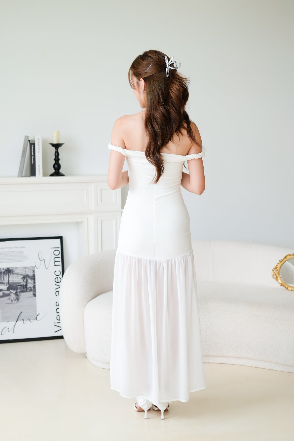 Kim Twist Off Shoulder Bodycon Maxi Dress (White)
