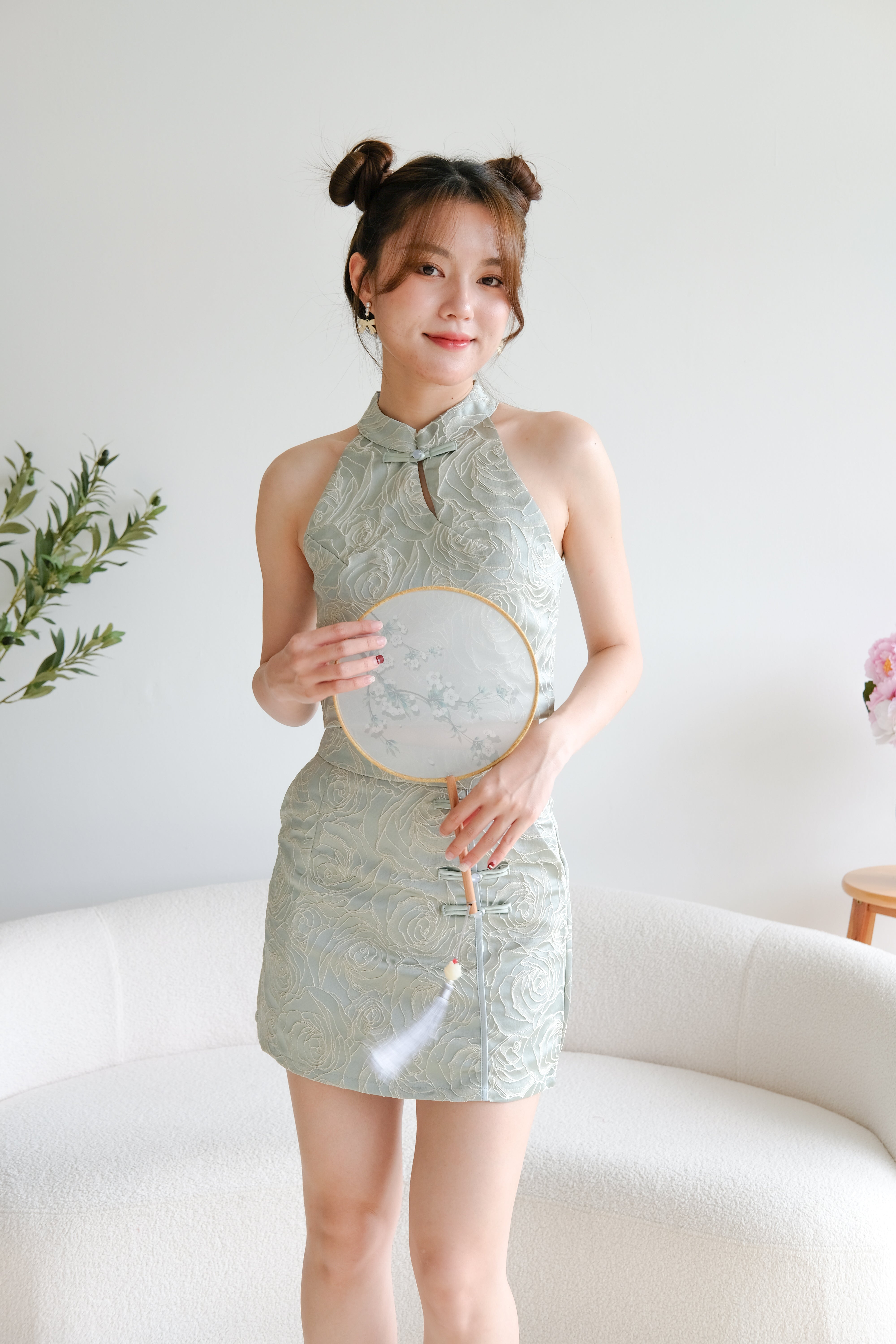 Yi Fei Roses Cheongsam Set (Light Pine Green)