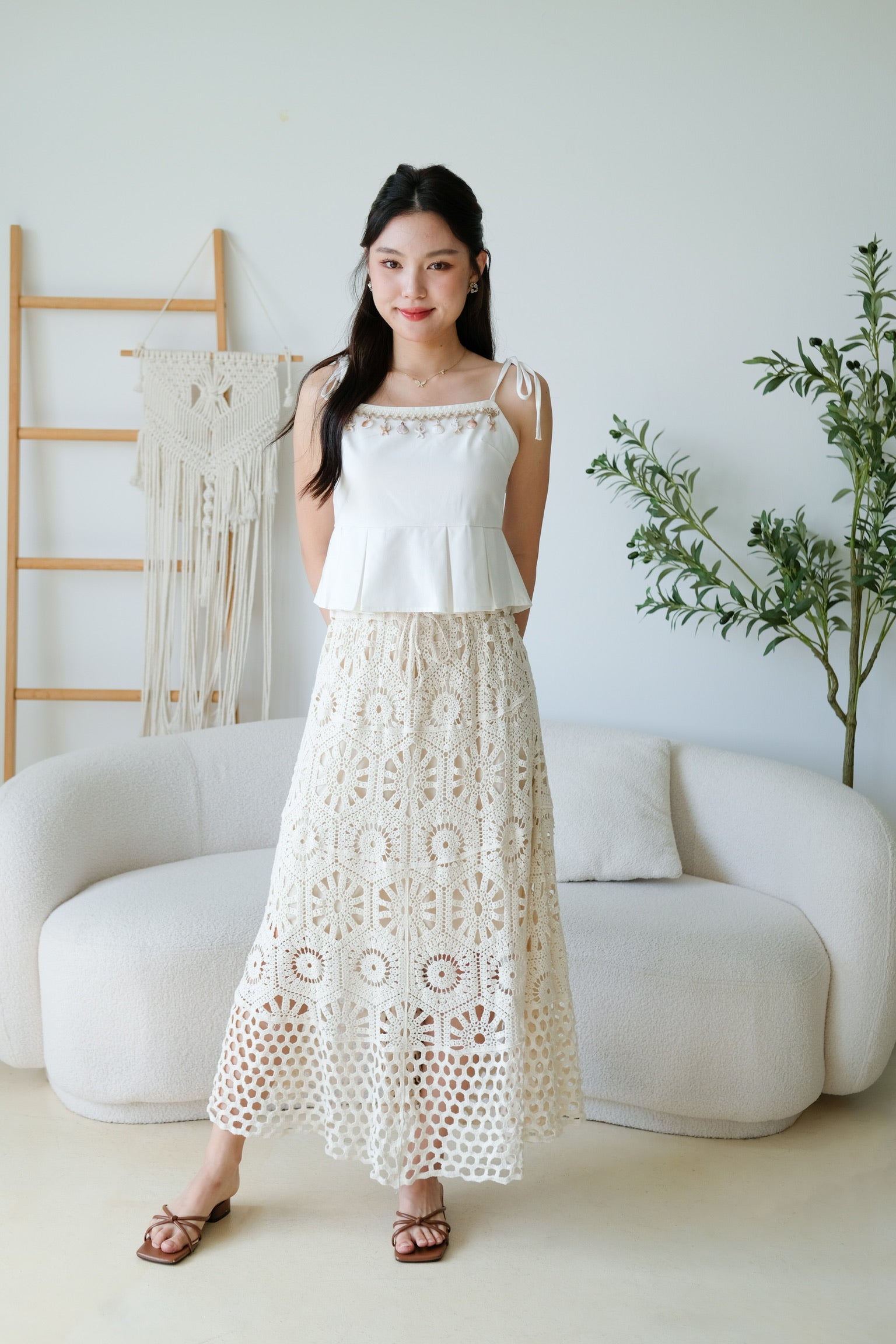 Marise Bohemian Muji Crop (White)