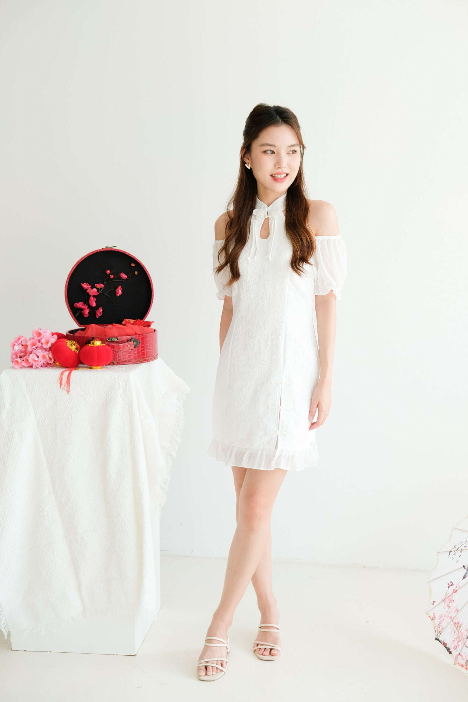 Ren Halter Cold Shoulder Cheongsam (White)