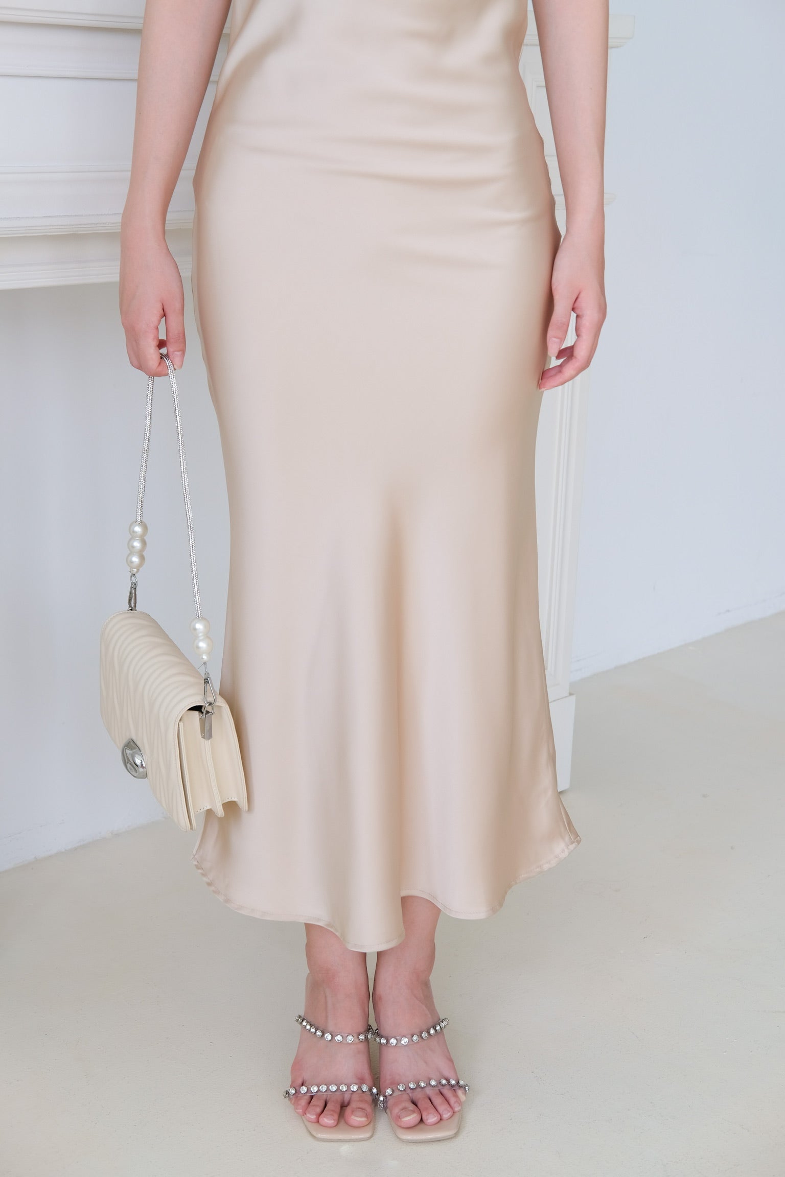 Victoria Cowl Satin Bareback Maxi Dress (Champagne)