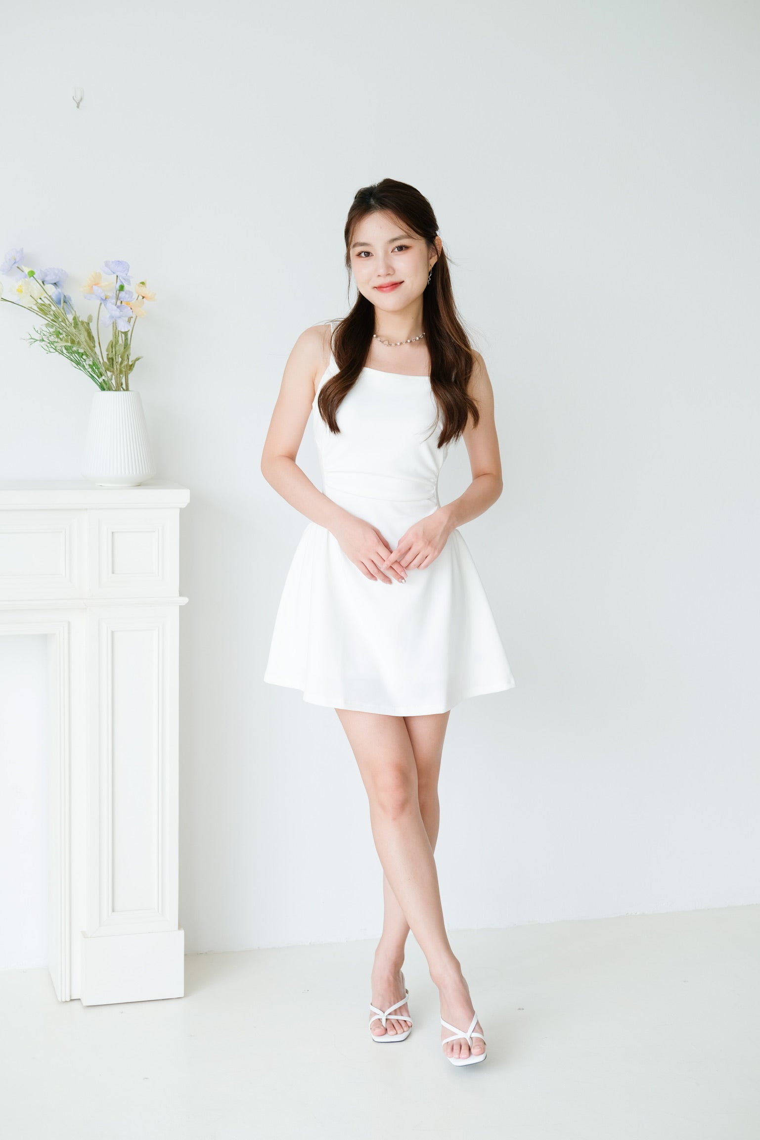 Tavia Ruched Mini Dress (White)