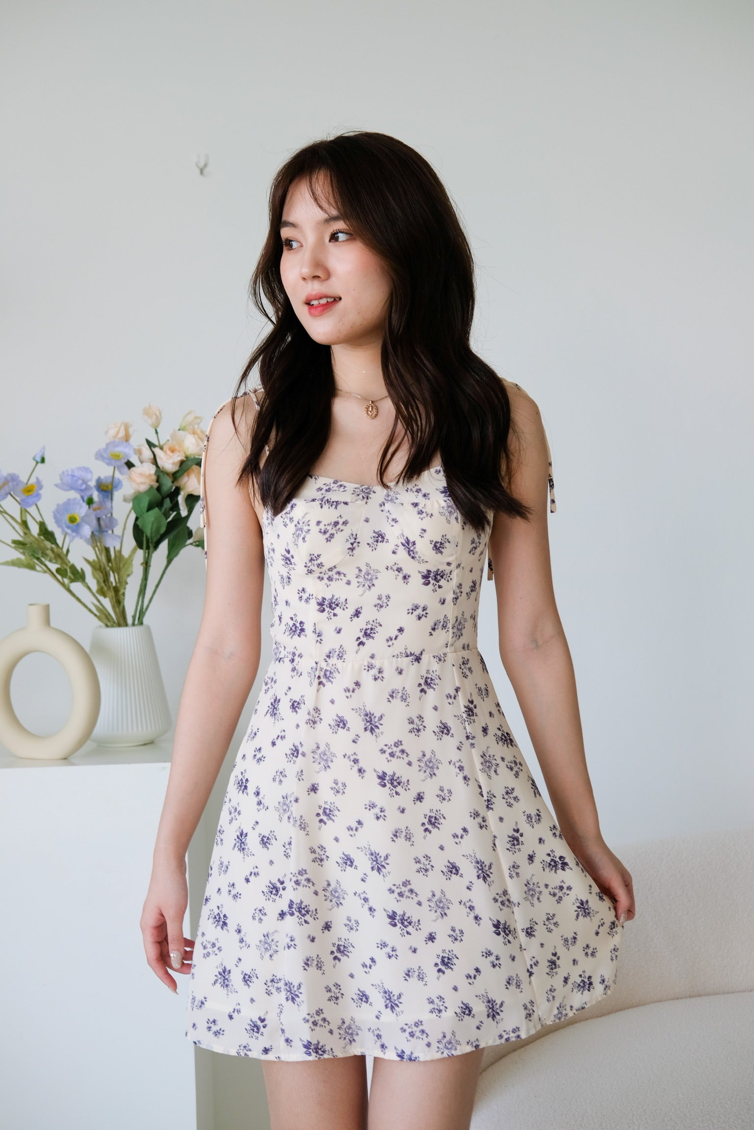 Melanie Floral Dress (Beige Lilac)