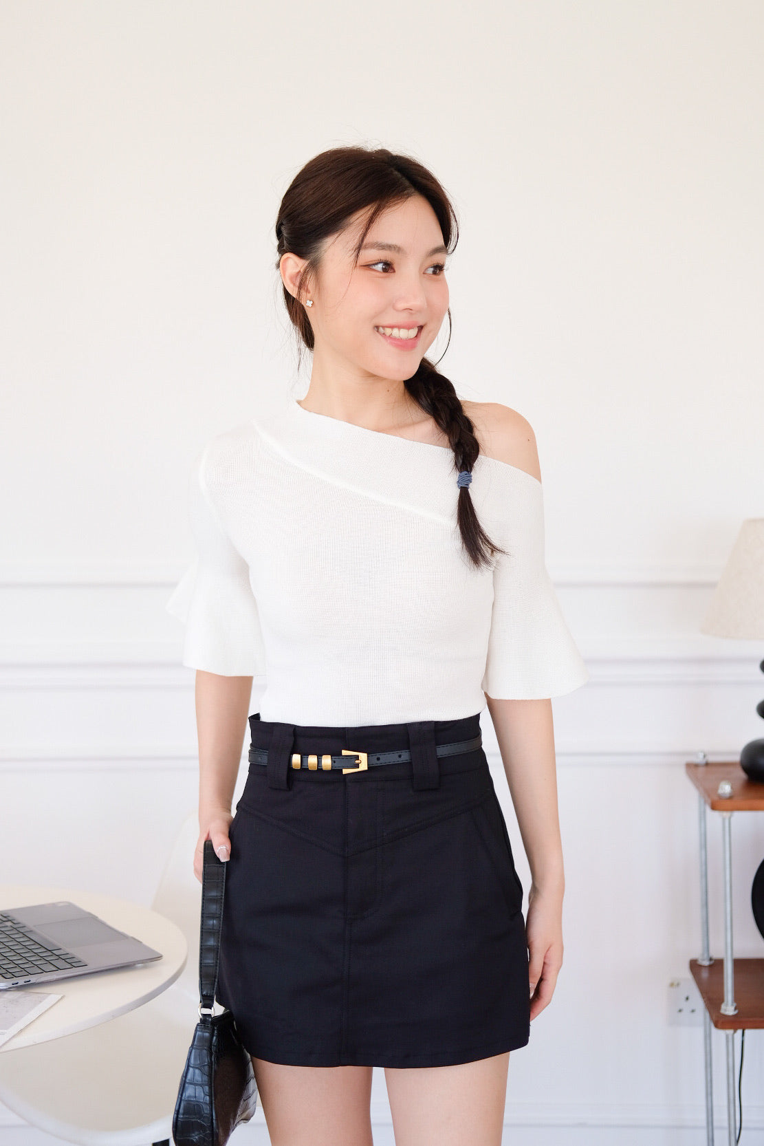 Maya Belt Pocket Skirt (Black)