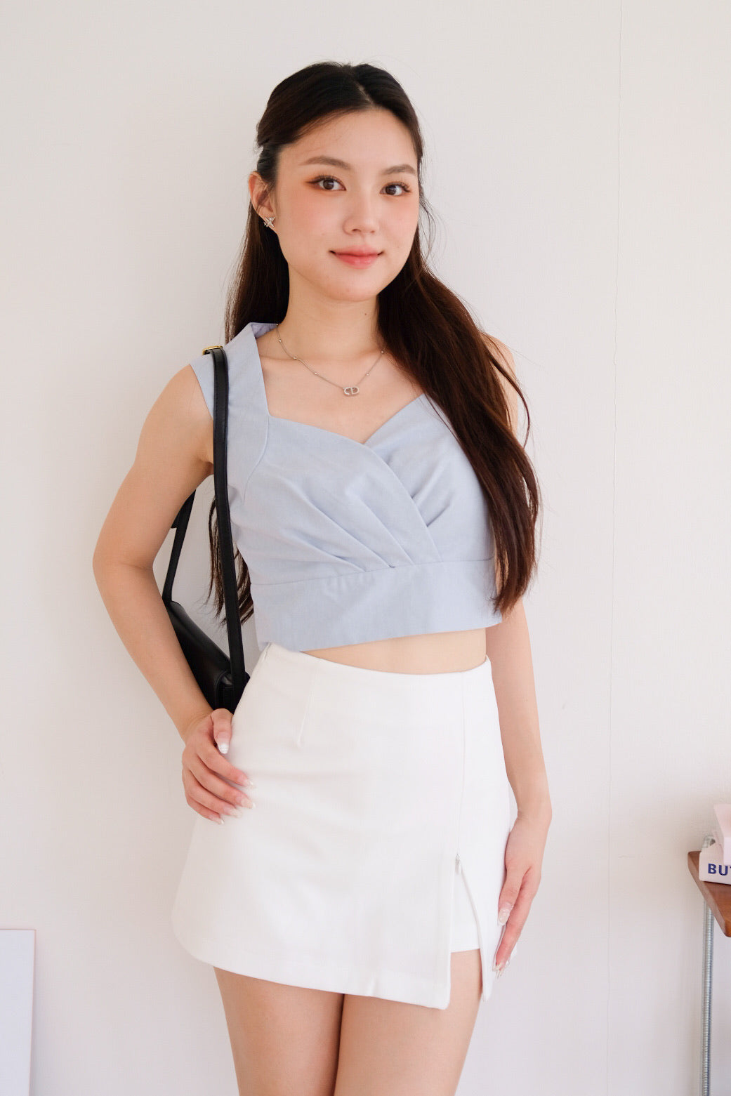 Hayley Sweetheart Crop Top (Light Blue)