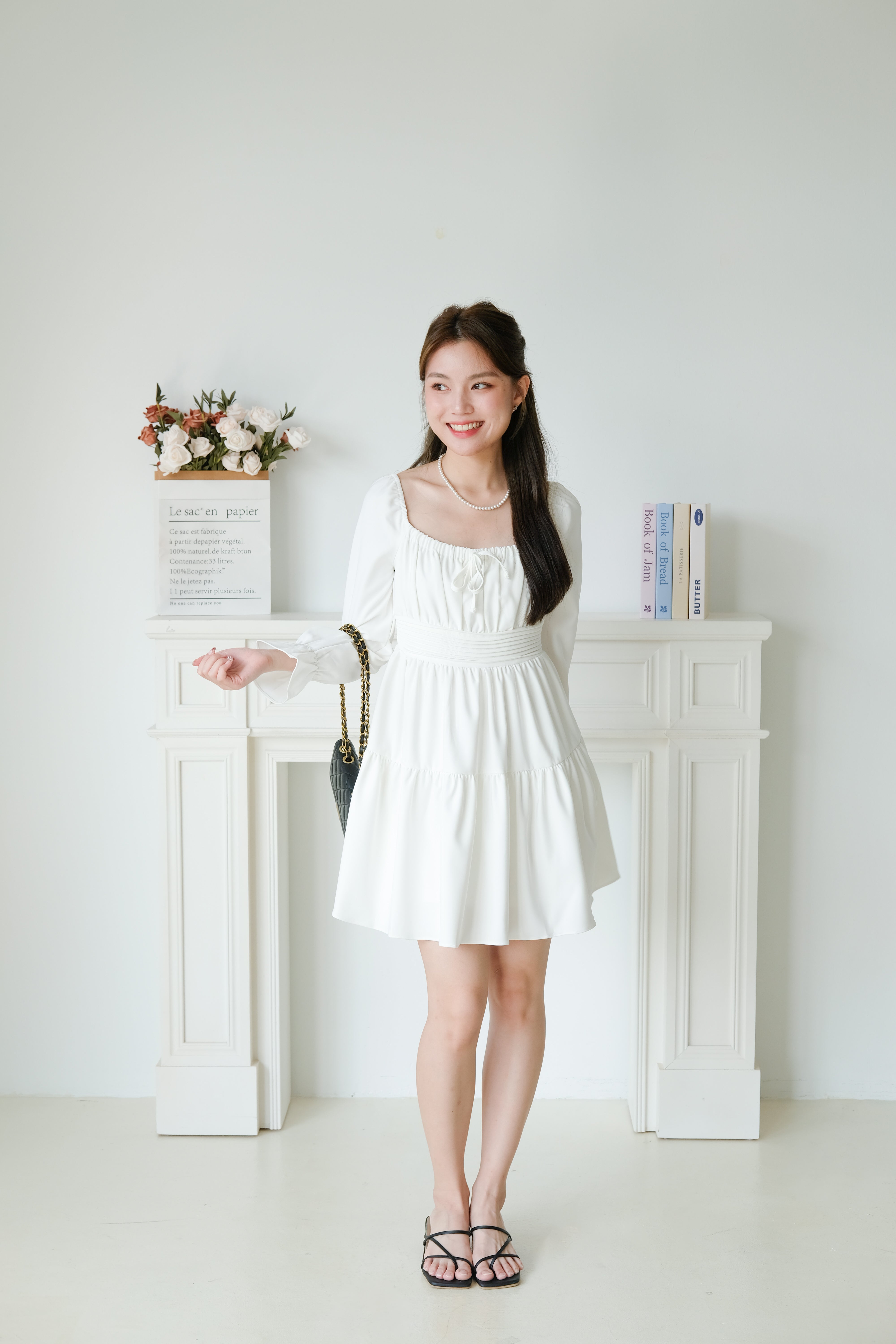 Destiny Ruched Long Sleeves Dress (White)