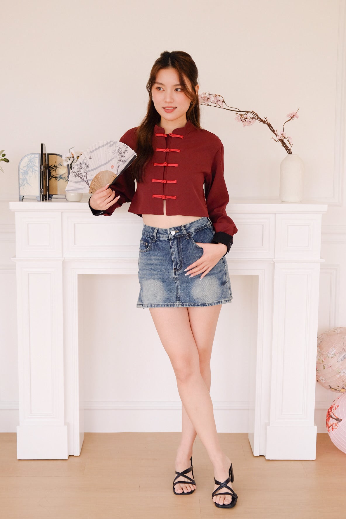 和妍 Yan Long Sleeves Crop Top (Wine)