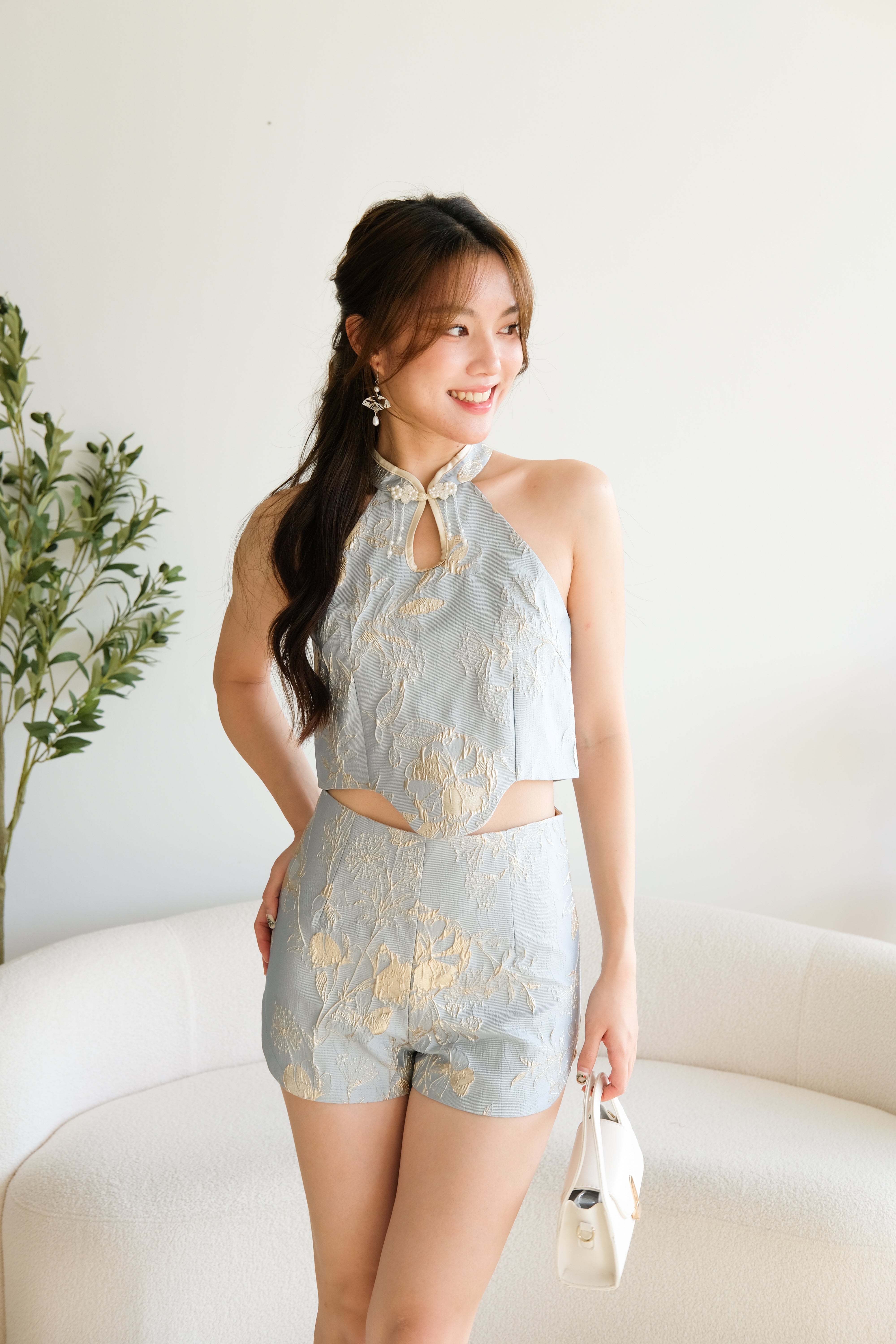 Chen Xi Halter Cheongsam Set (Ocean Gold)