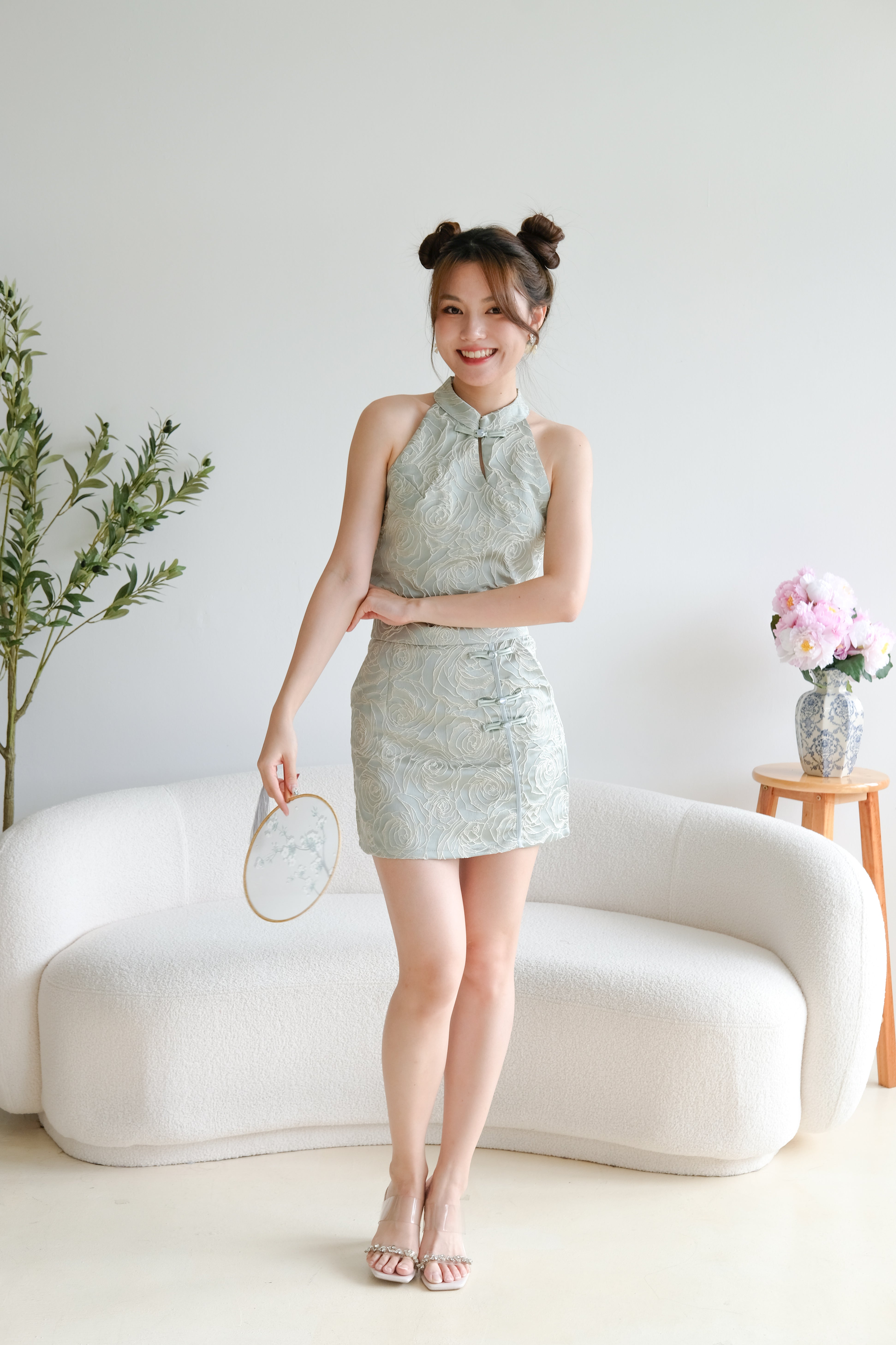 Yi Fei Roses Cheongsam Set (Light Pine Green)