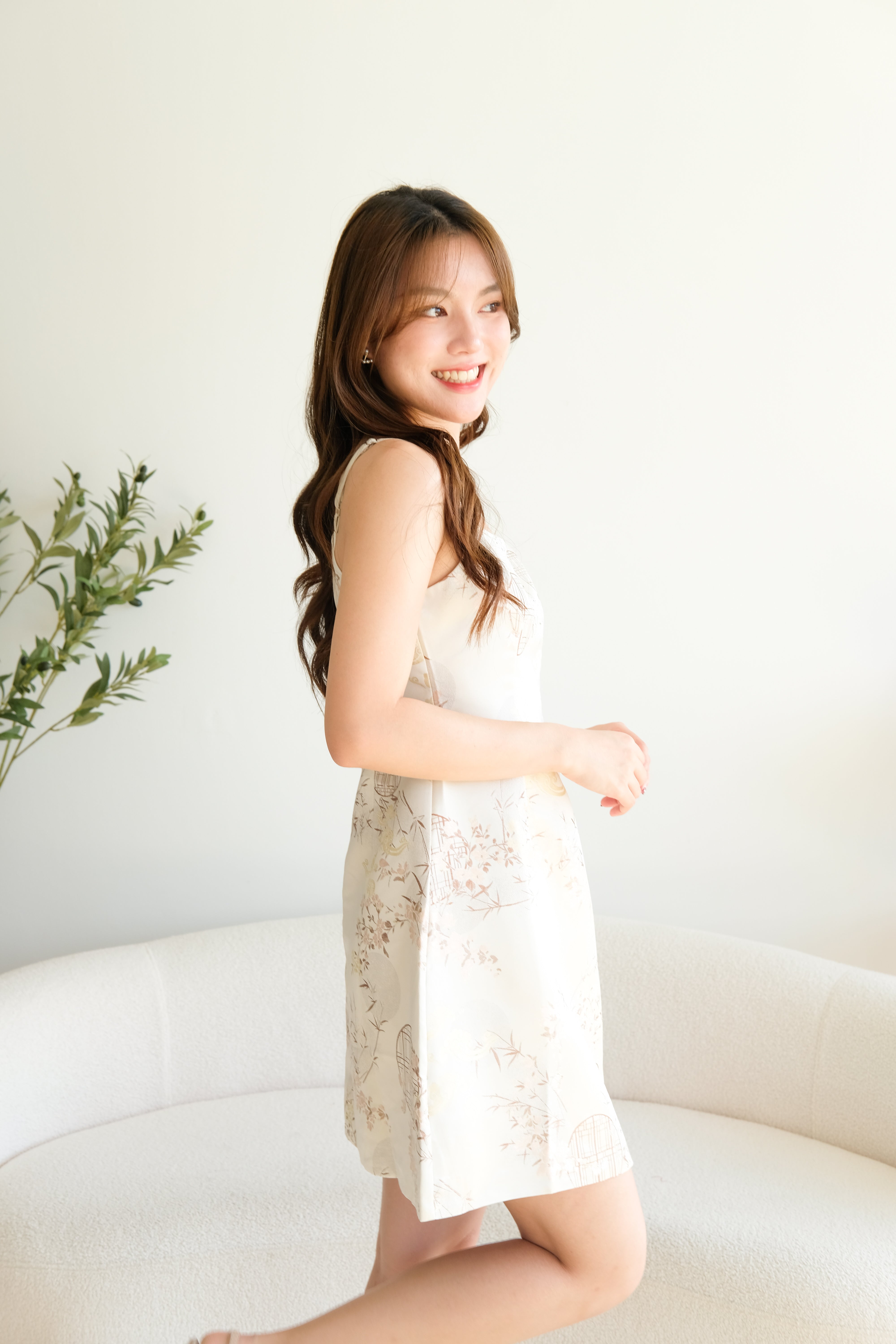 Jing Xiu 2 in 1 Cheongsam (Champagne Beige)