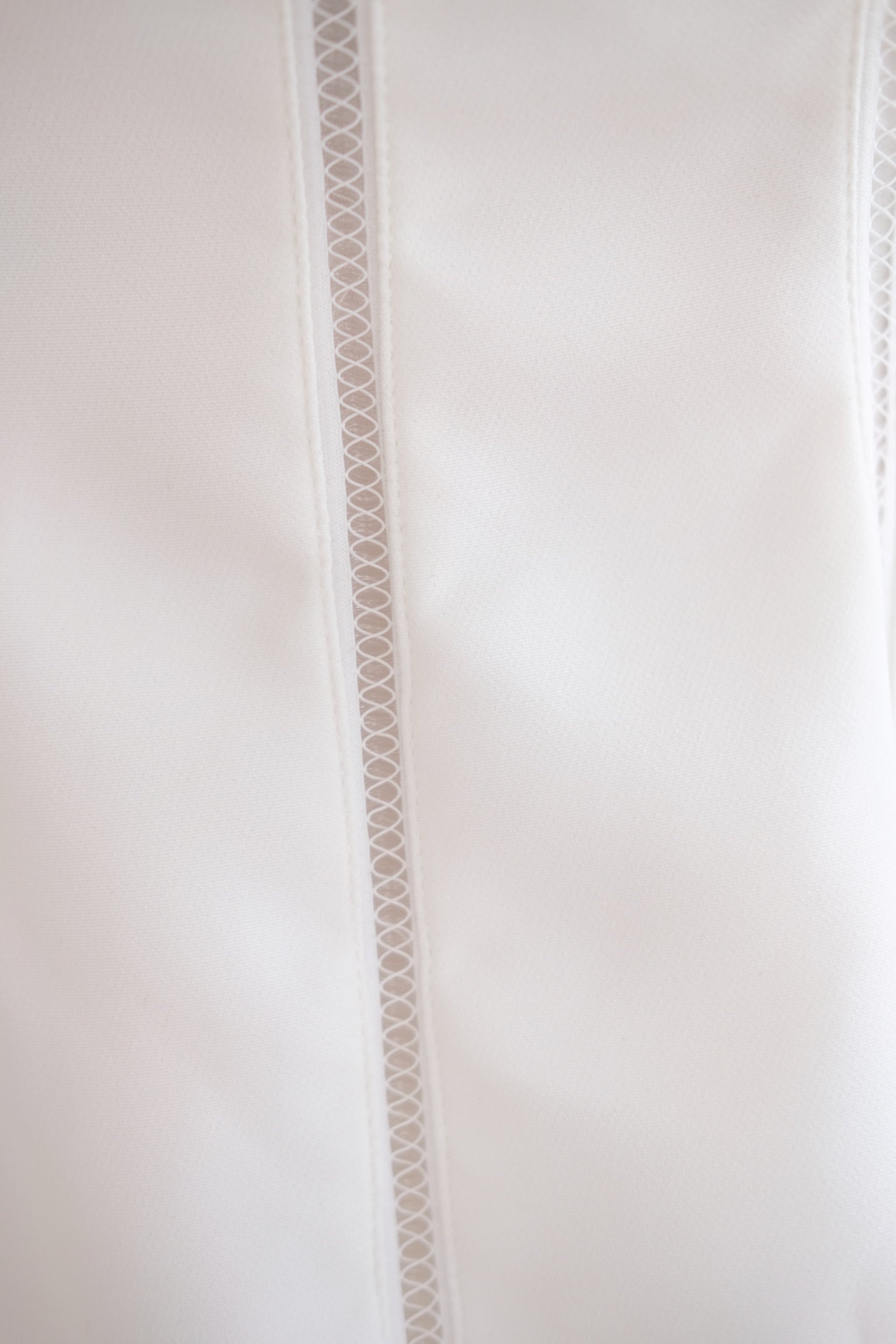 Violette Self Tie Halter Skater Dress (White)