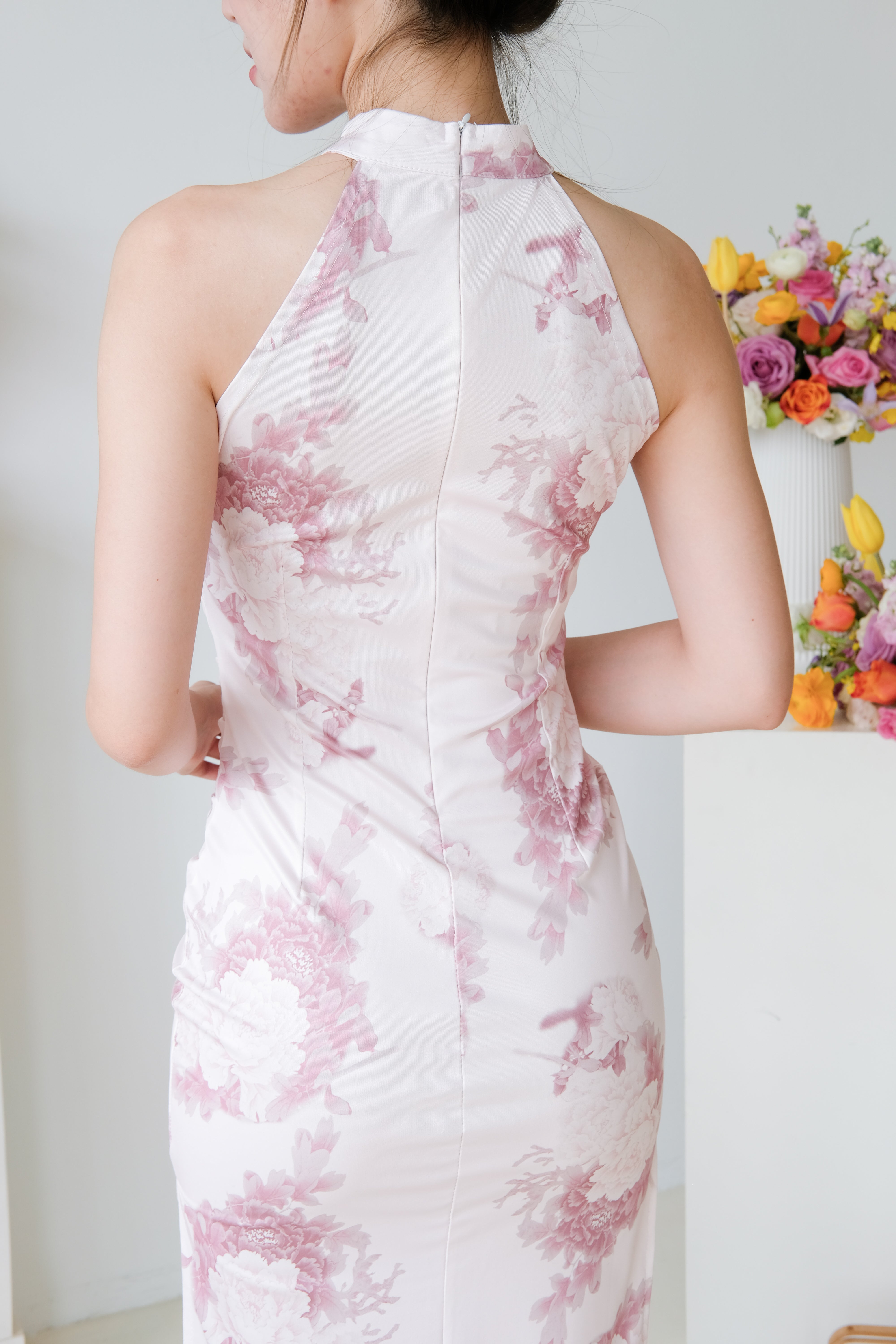 Hua Halter Slit Midi Cheongsam (Light Pink)