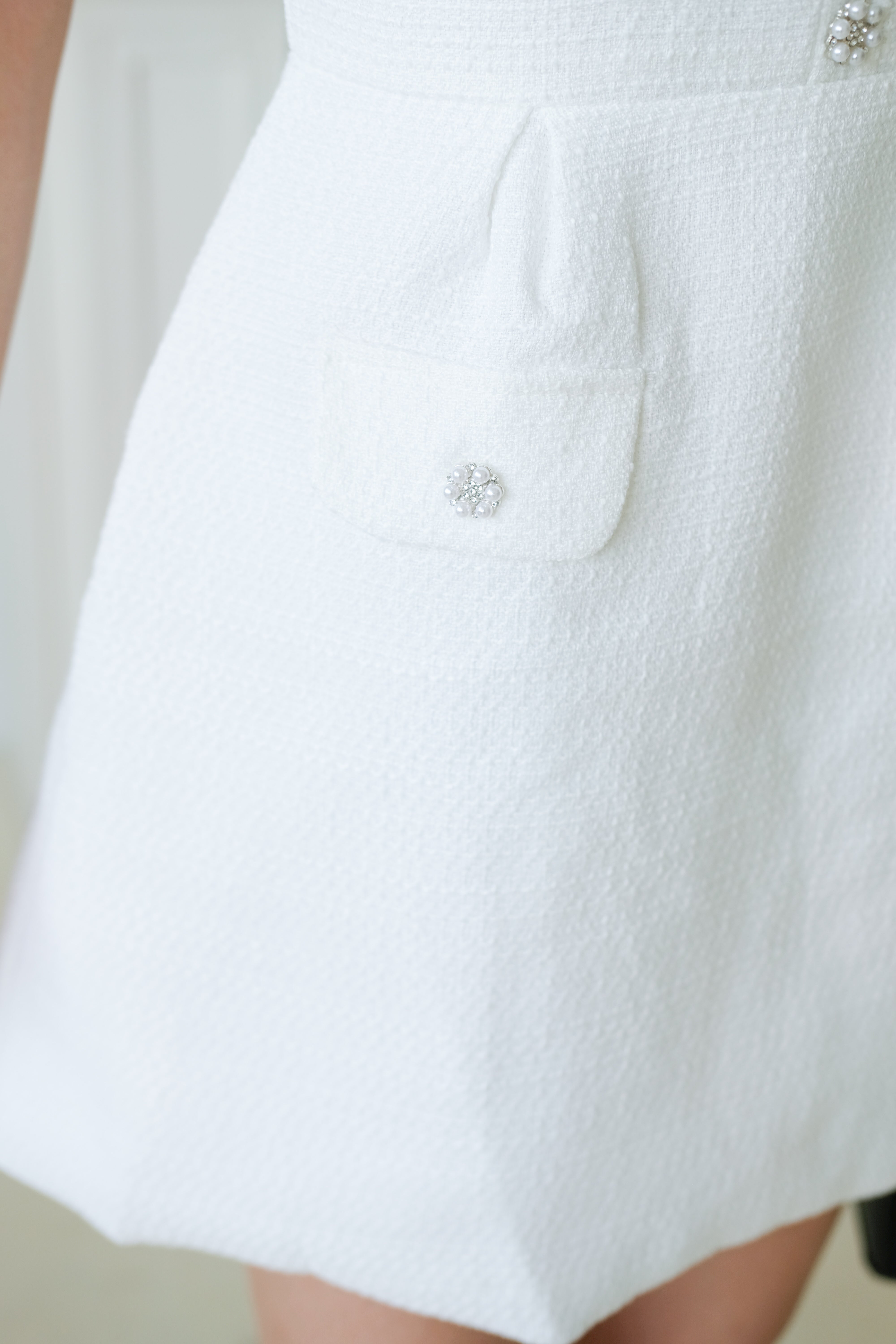 Pearly Tweed Halter Dress (White)